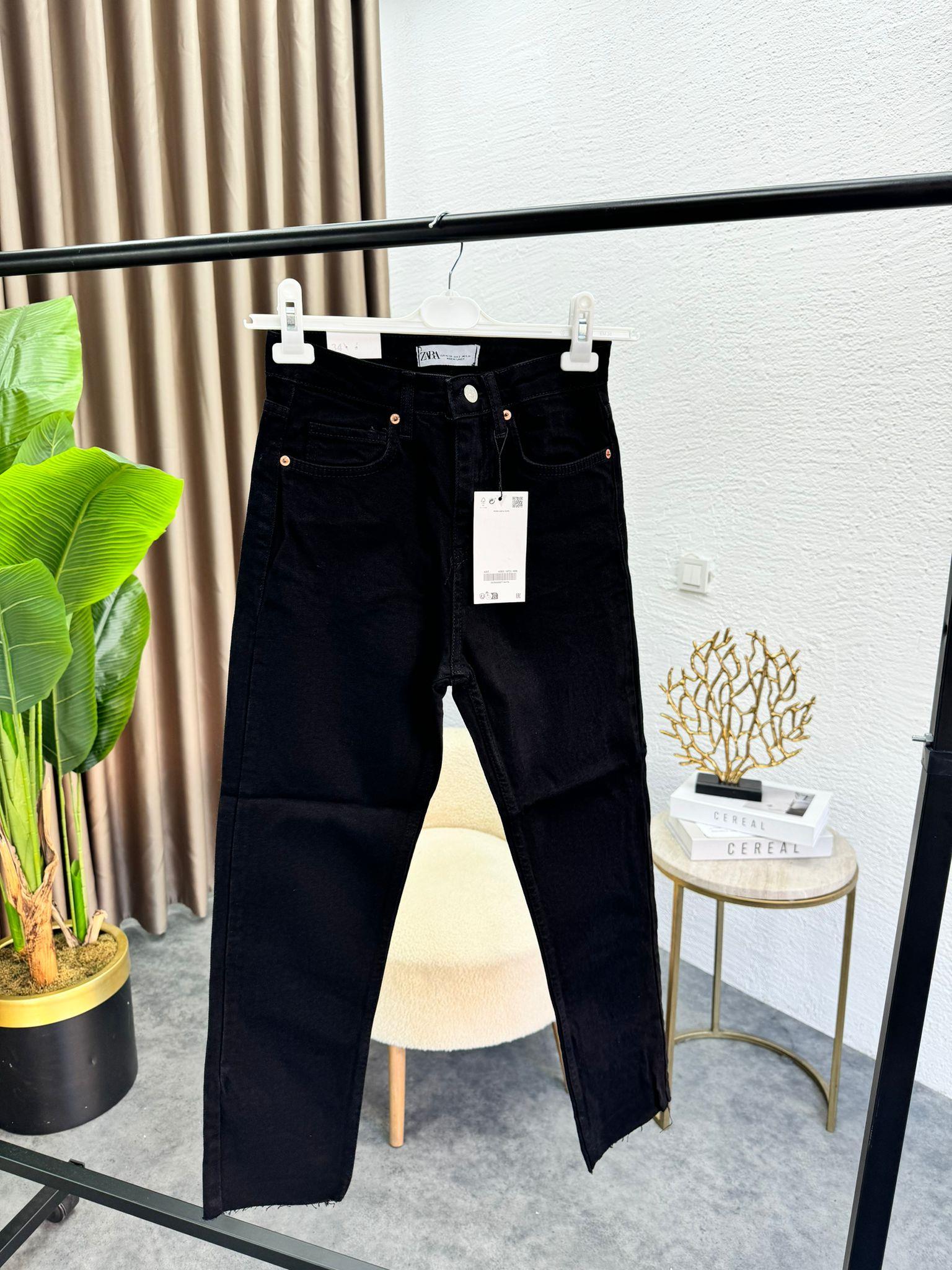 Zra Kesik Paşa Jean Black