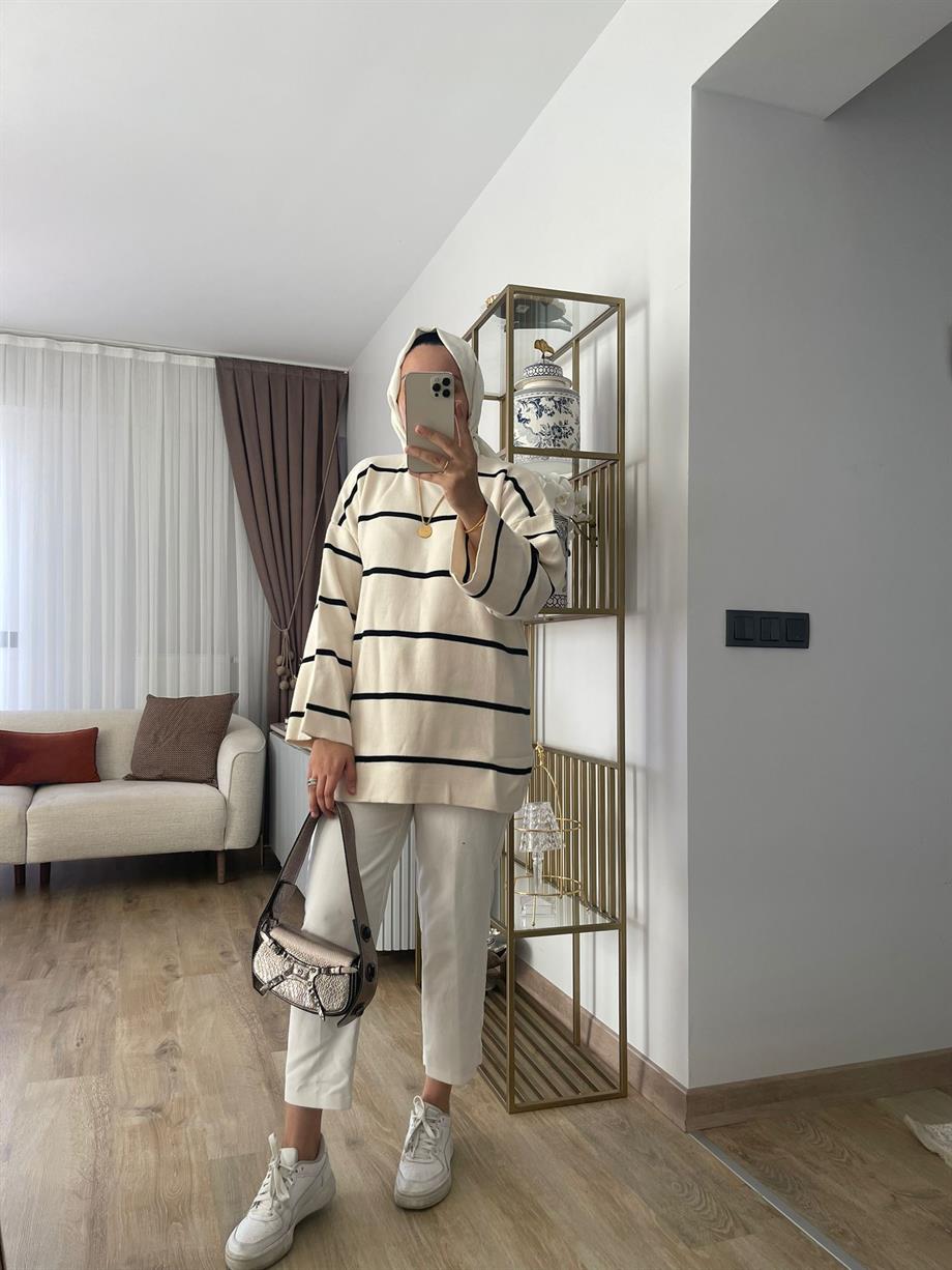 Çizgili Triko Kazak Bej - Siyah | Meysadesign | En Trend Kadın Giyim  Mağazası | Yeni Sezonda Modern Güçlü ve Minimal - Bu Aya Özel Fiyatlar