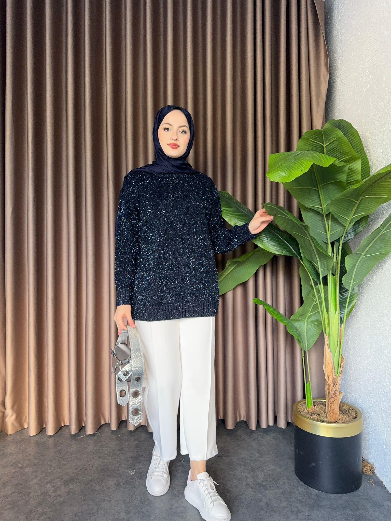 Shine Knitted Sweater Navy