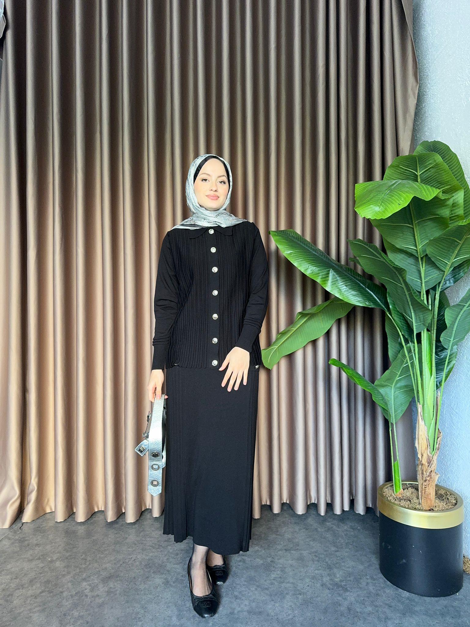 Lüx Gold Buttoned Merserized Skirt Set Black