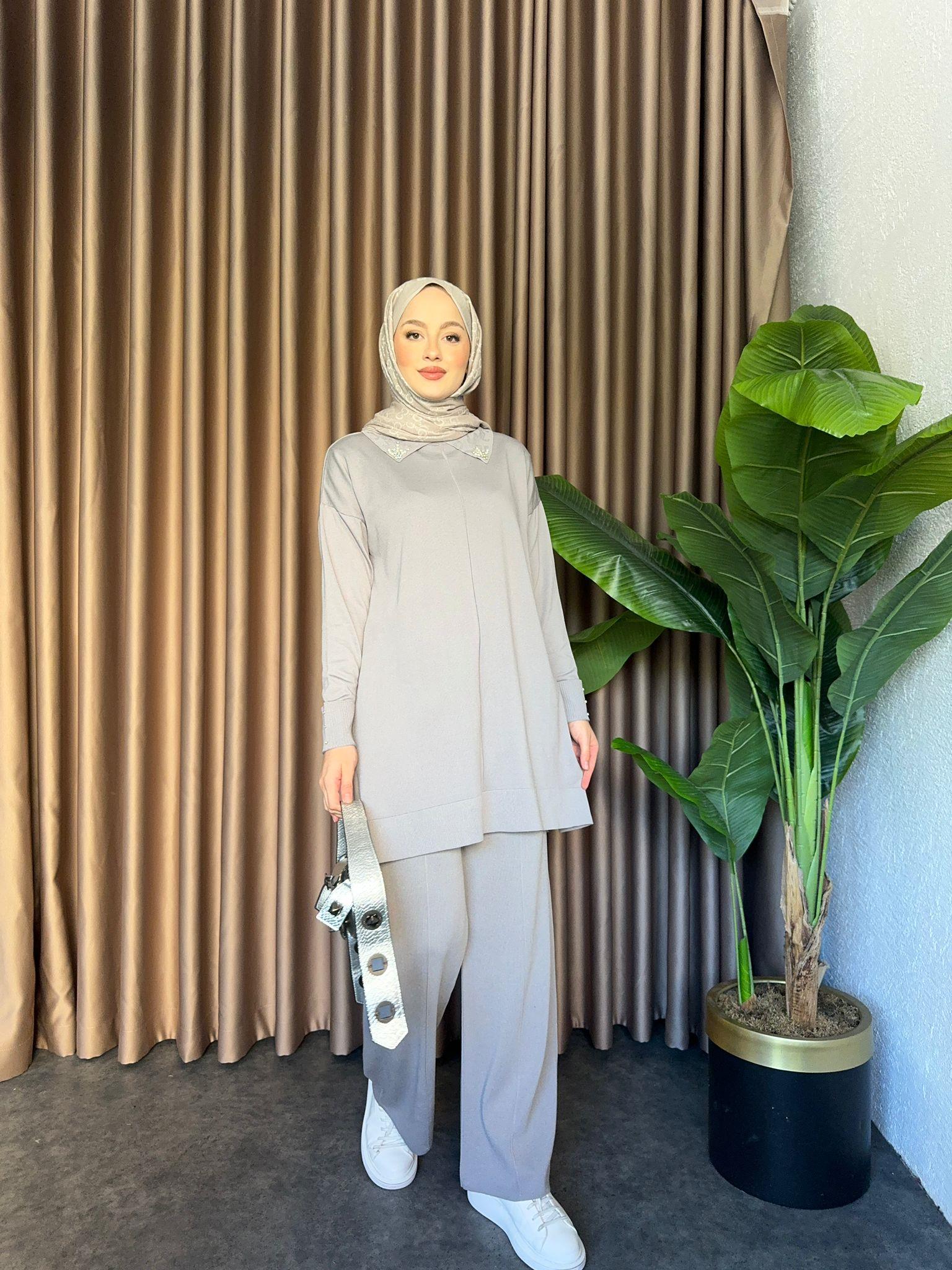 Embellished Merserized Knit 2-Piece Set Grey