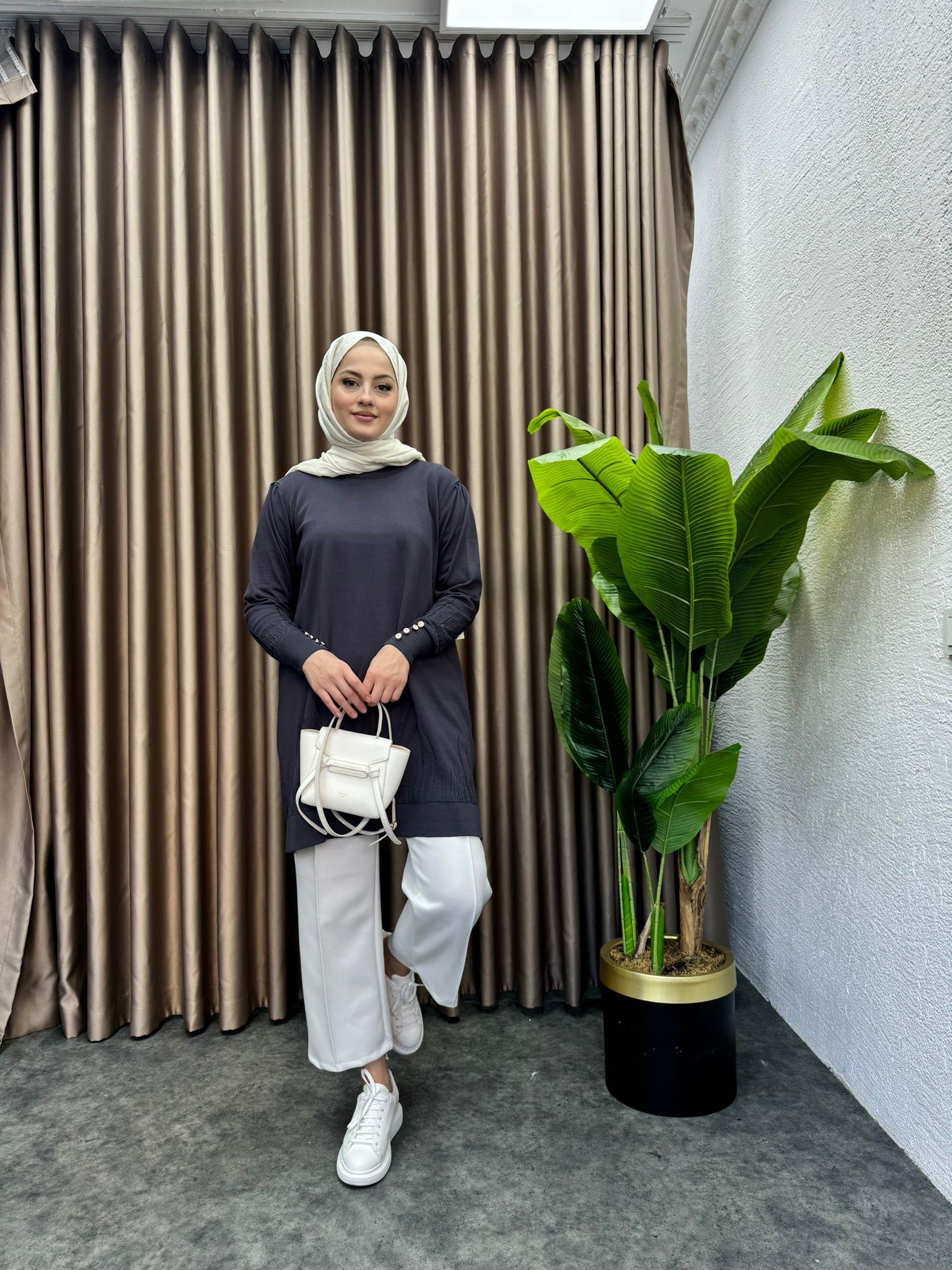 Leaf Pattern Merserized Sweater Grey