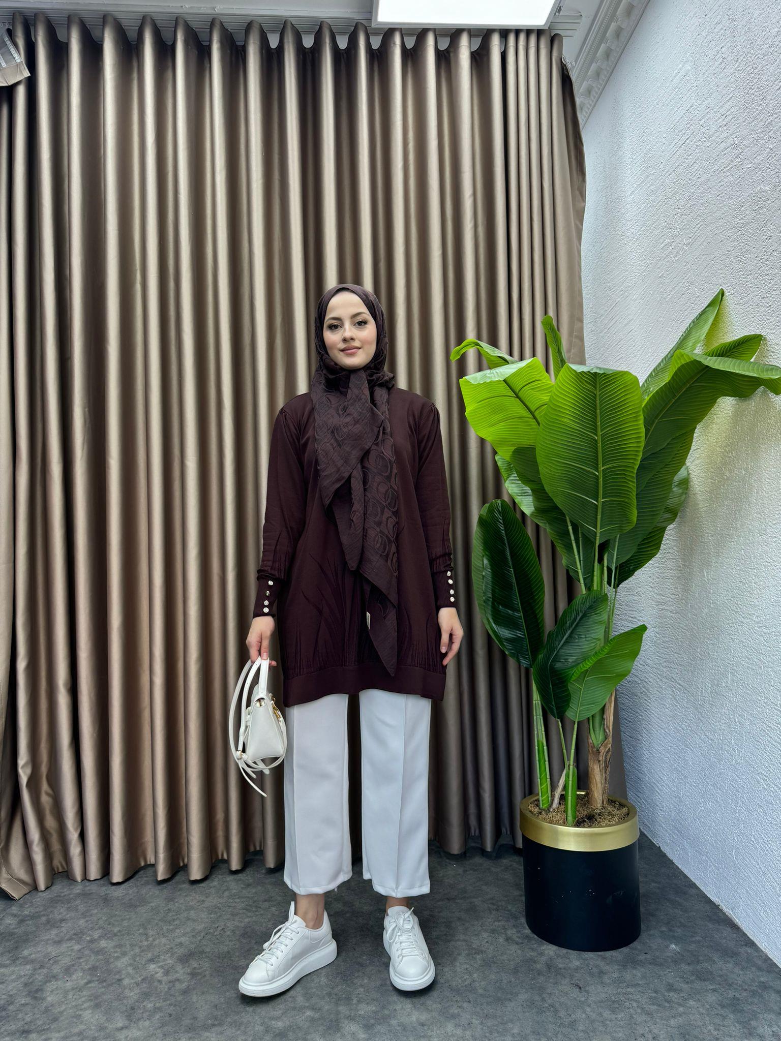 Leaf Pattern Merserized Sweater Brown