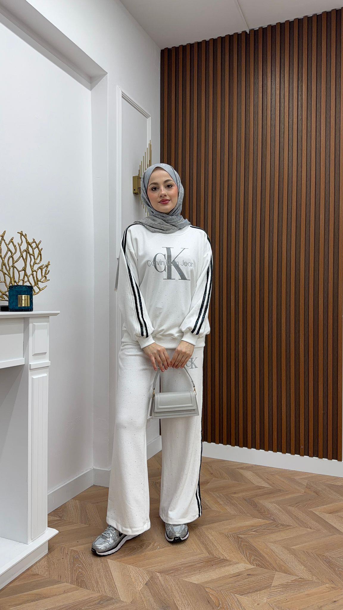 Ck Embellished 2-Piece Set White