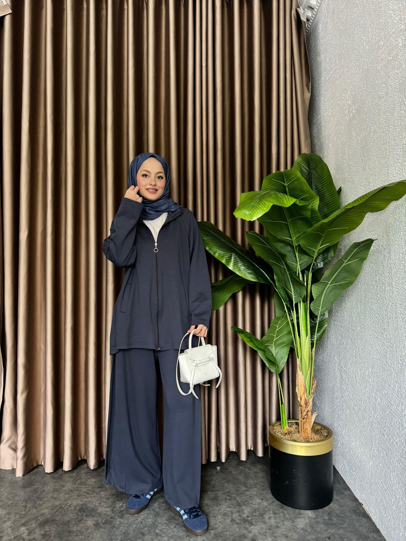 Zippered Oysh 2-Piece Set Anthracite