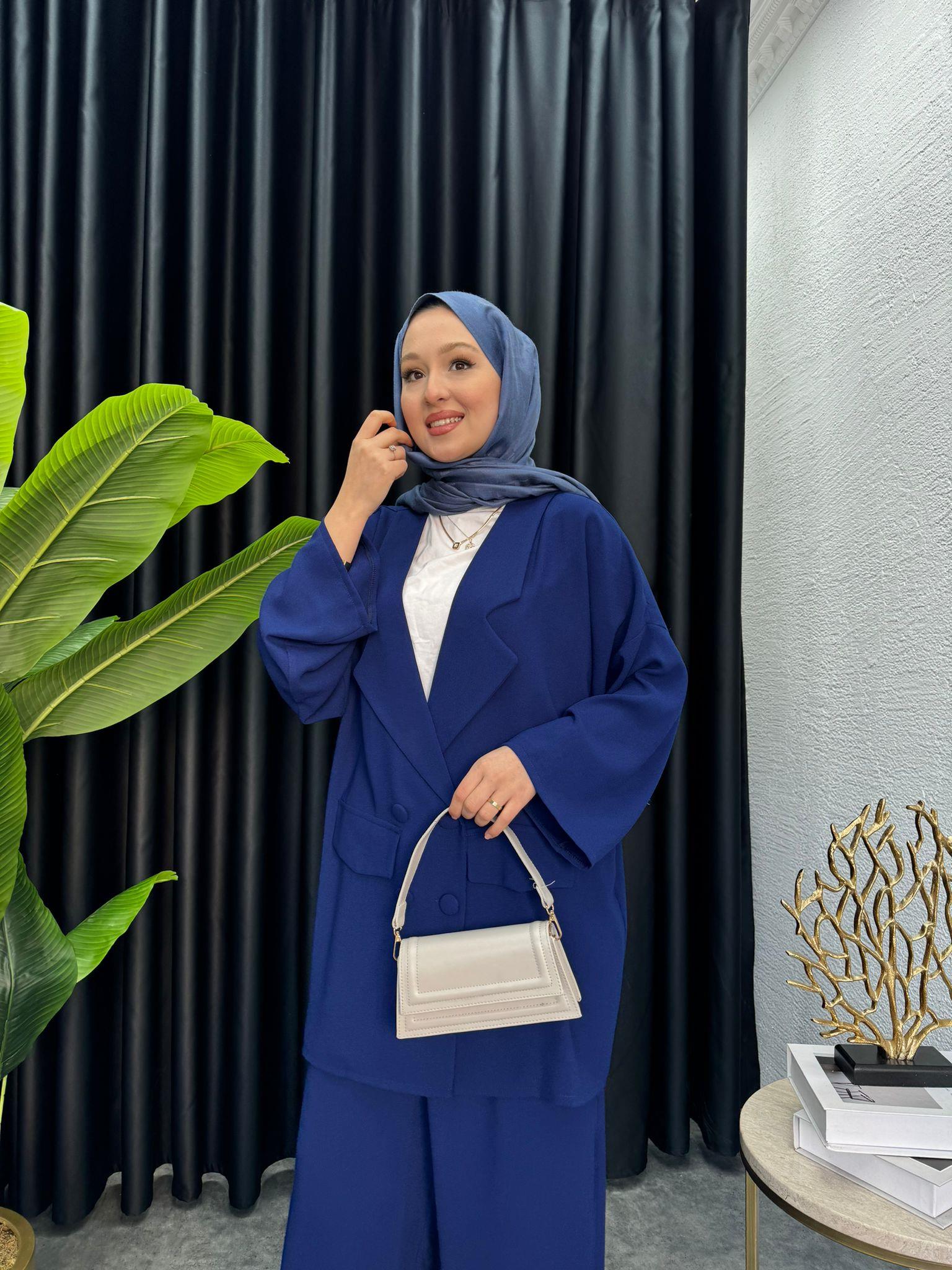Kruvaze Crepe 2-Piece Set Navy