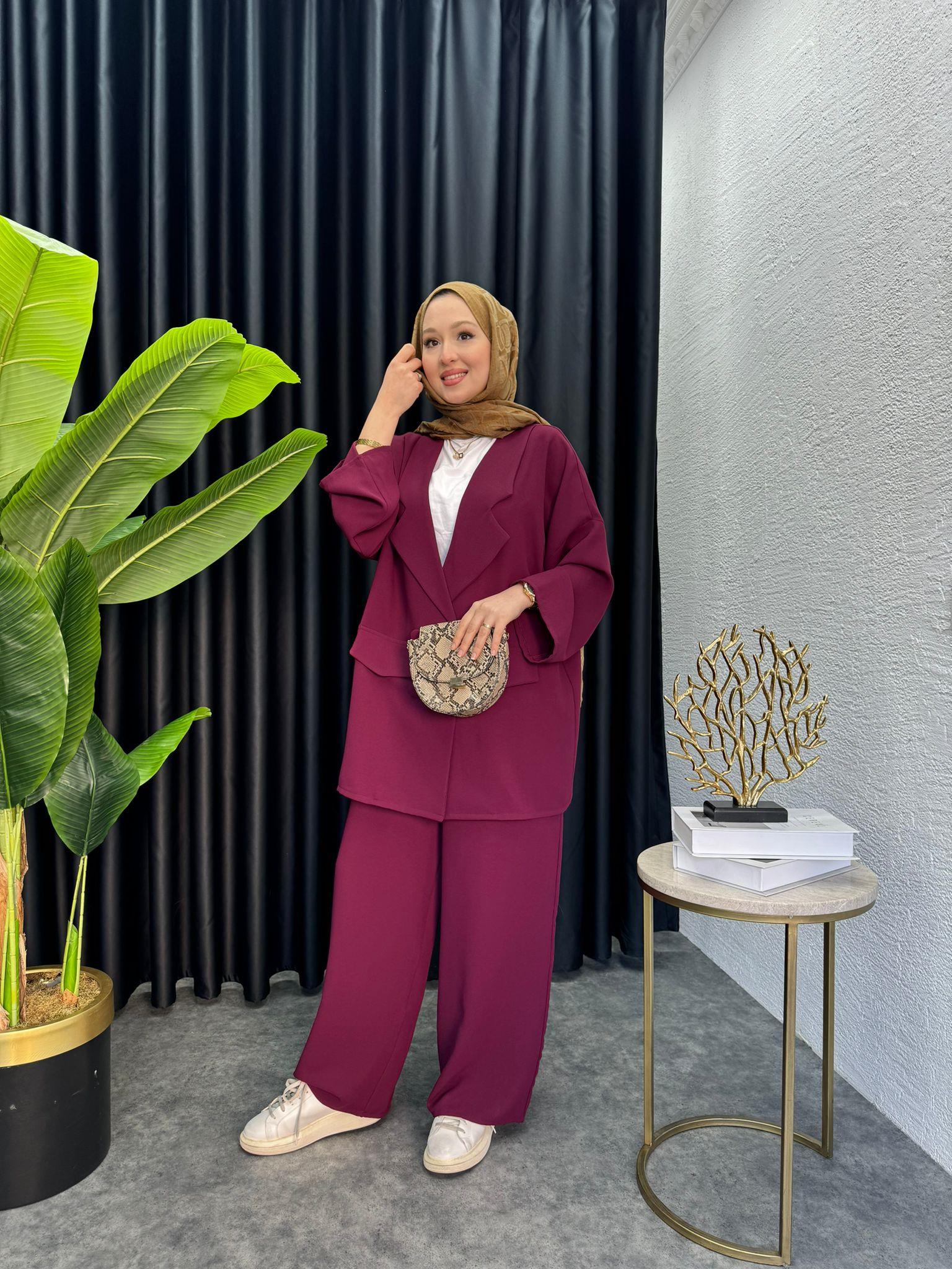 Kruvaze Crepe 2-Piece Set Burgundy