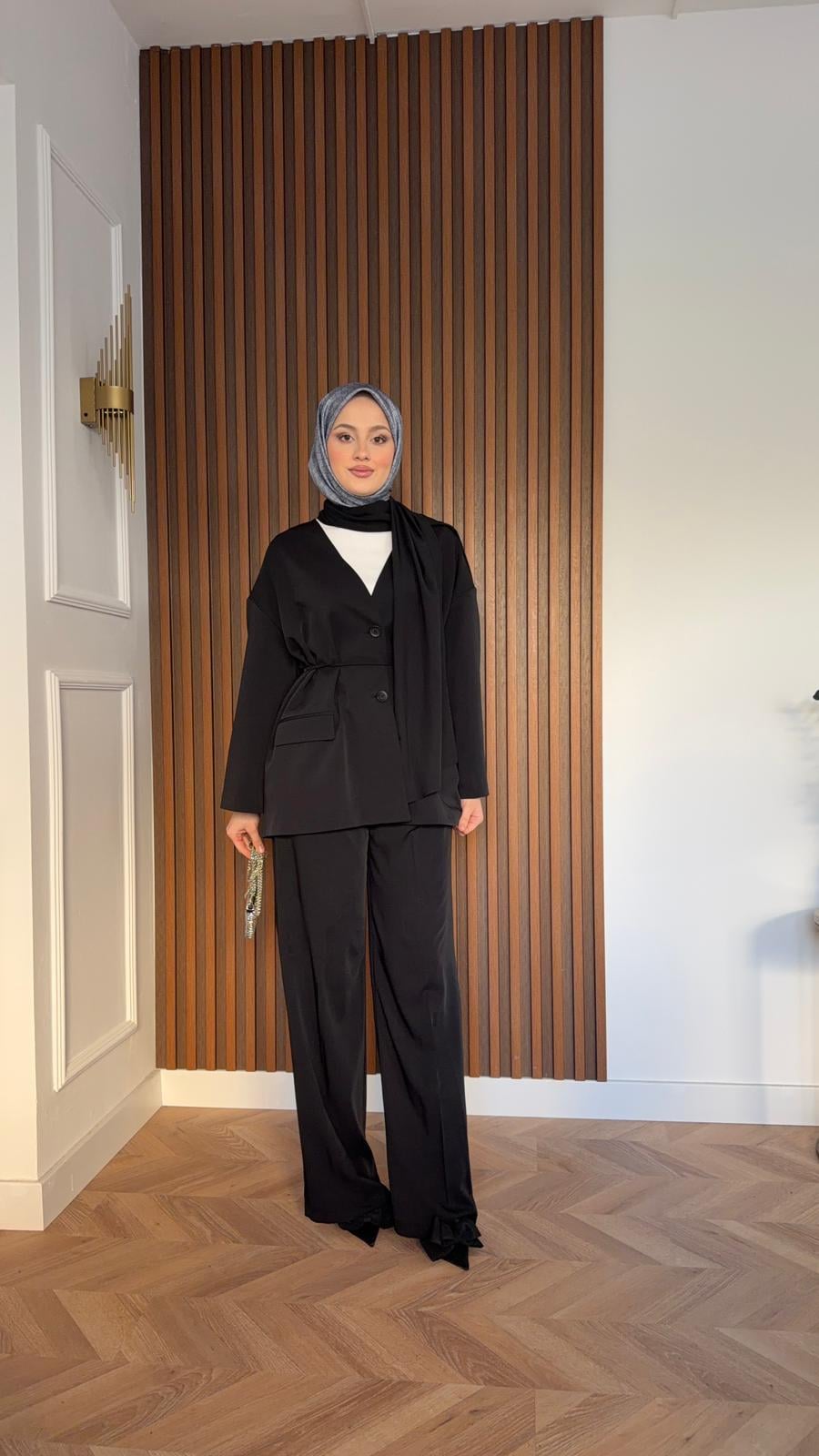 Laura Fularlı Ceketli İkili Takım Siyah
