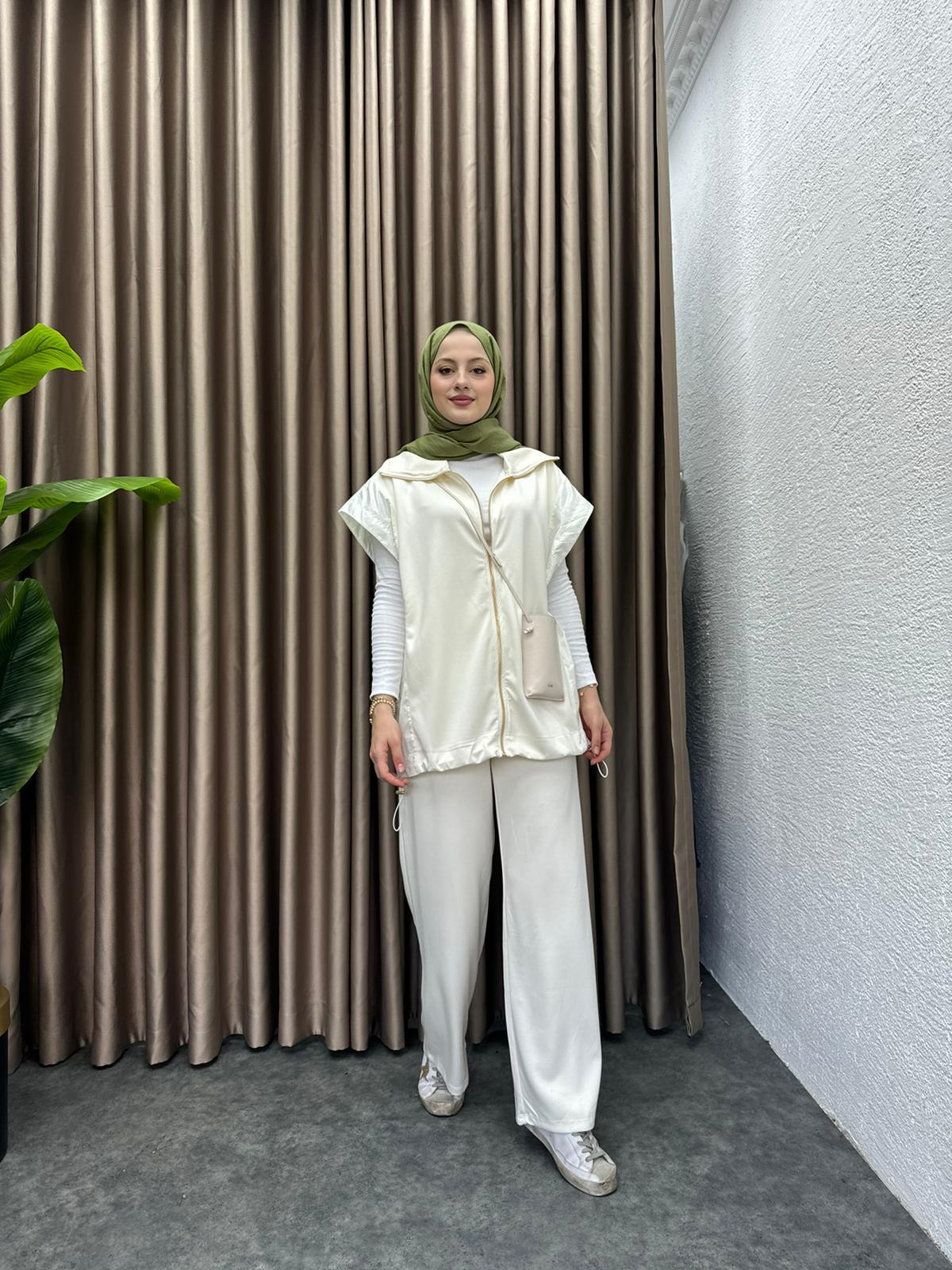 Ribbed Detail Oysh Waistcoat Set Beige