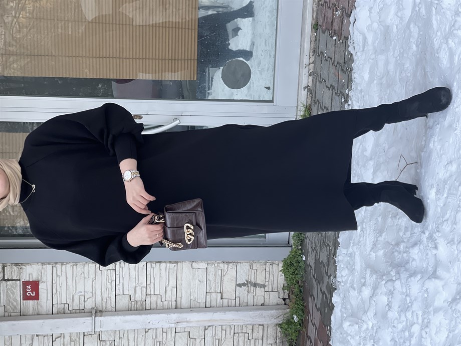 Balon Kol Tesettür Triko Elbise Siyah | Meysadesign | En Trend Kadın Giyim  Mağazası | Yeni Sezonda Modern Güçlü ve Minimal - Bu Aya Özel Fiyatlar