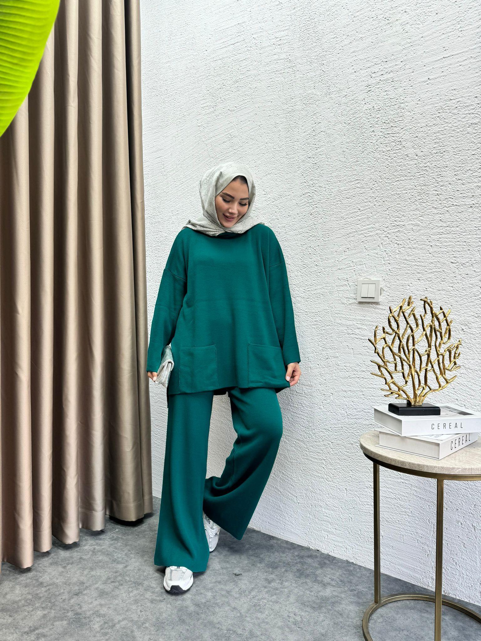 Pocket Detail Knit Set Emerald Green