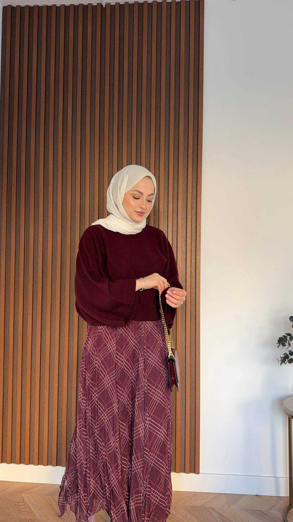 Crop Knitted Sweater Burgundy