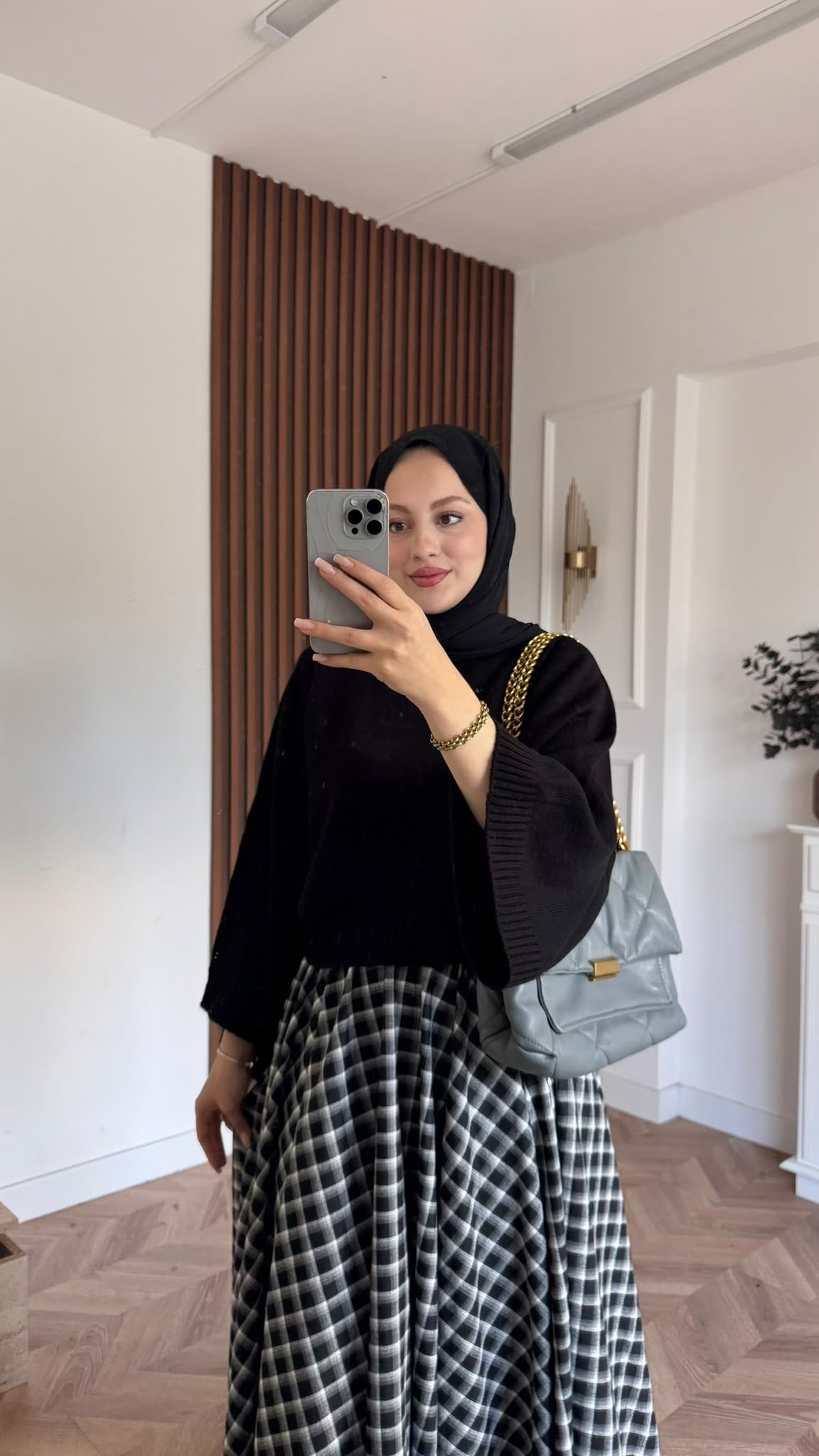 MEYSADESIGN TESETTÜR TRİKO Crop Etek Üstü Kazak Siyah
