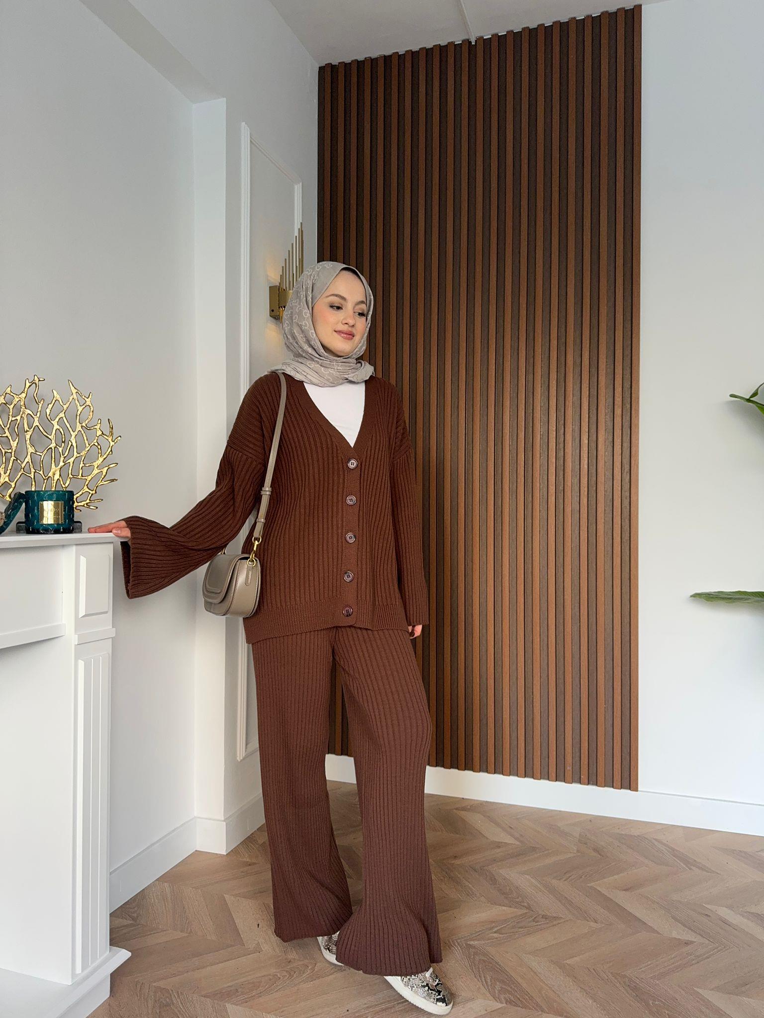 Minel Patterned Knit Set Brown