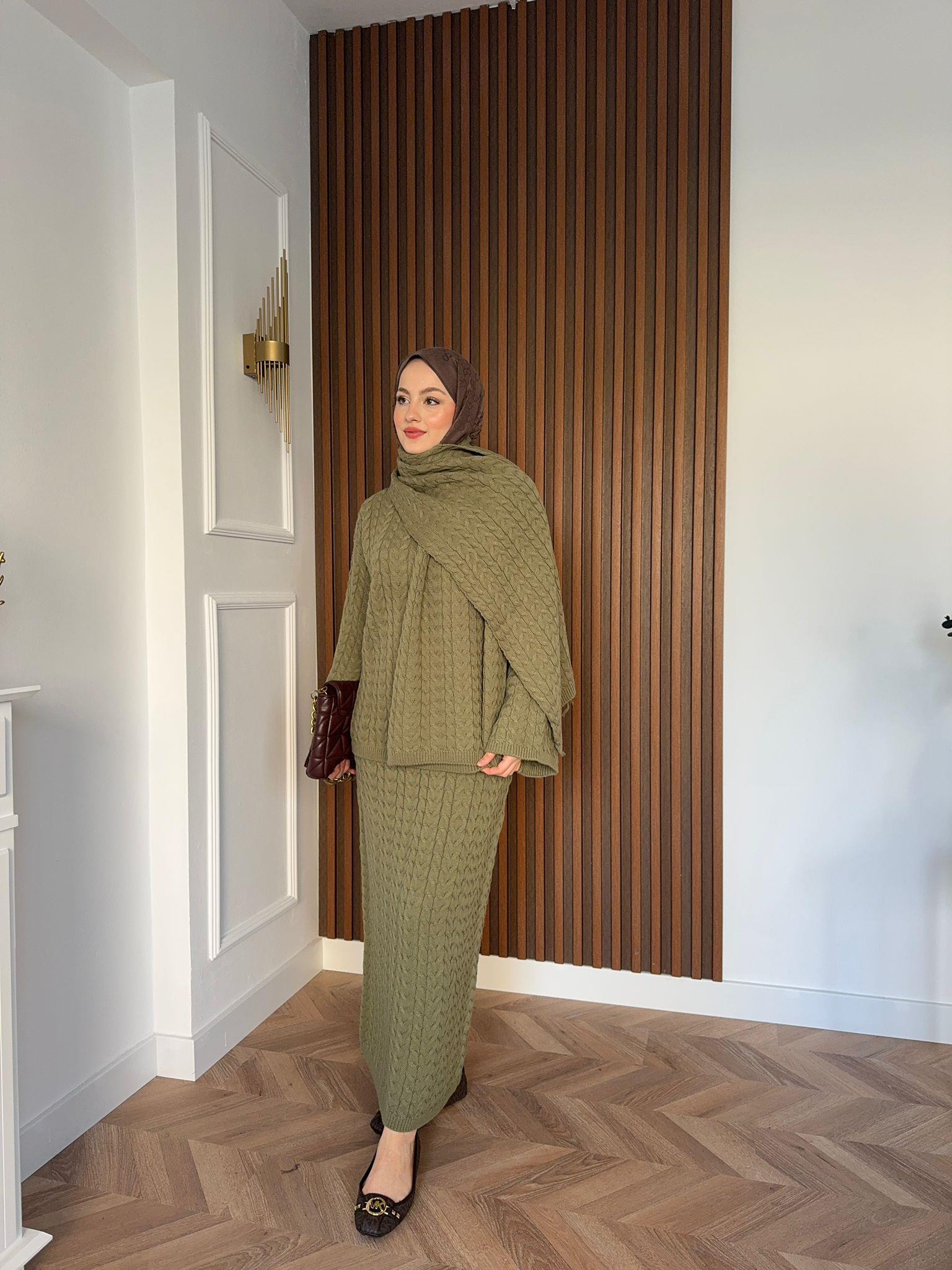 Scarf and Knit Set Khaki