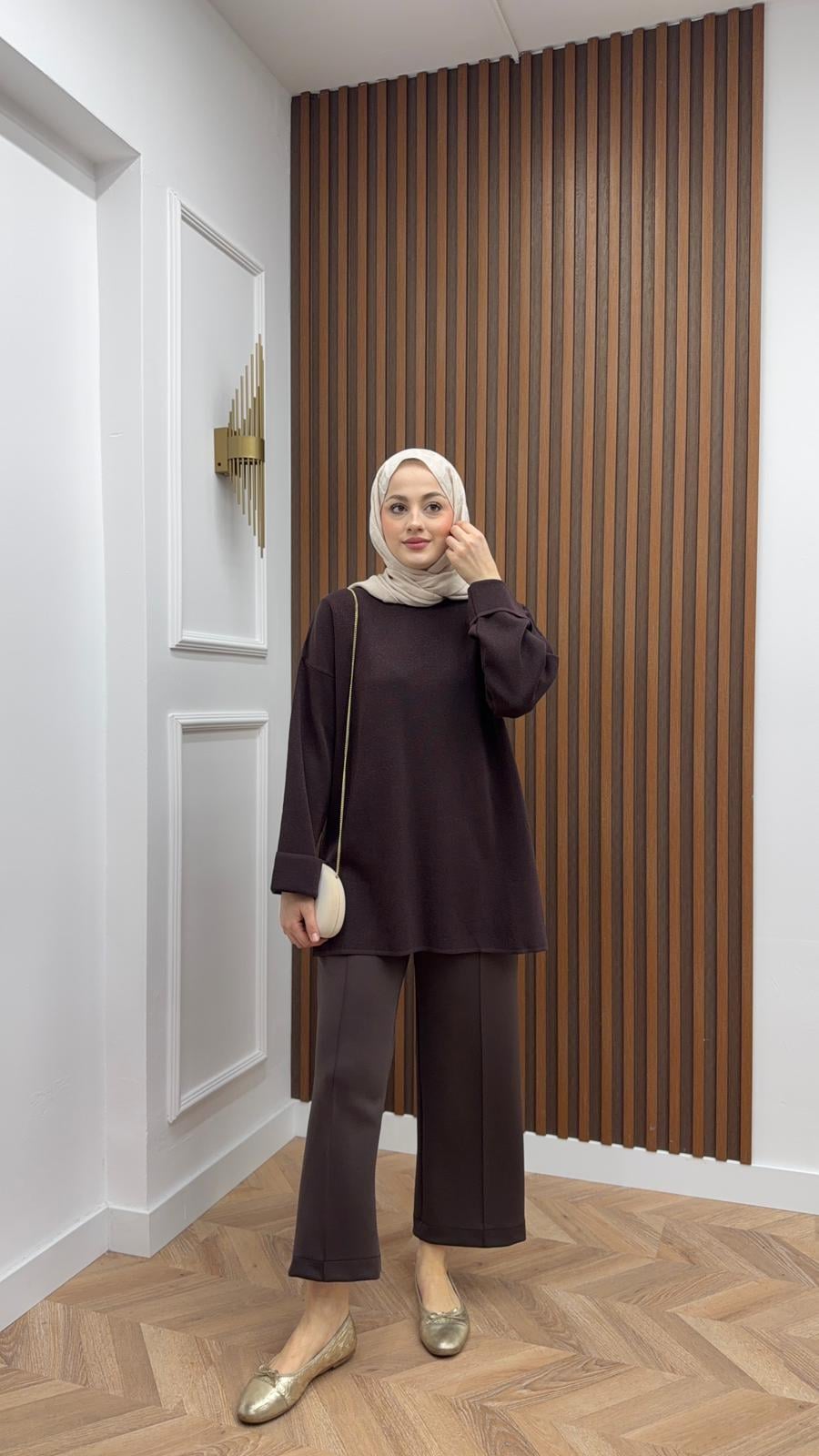 Simon Knitted Sweater Brown