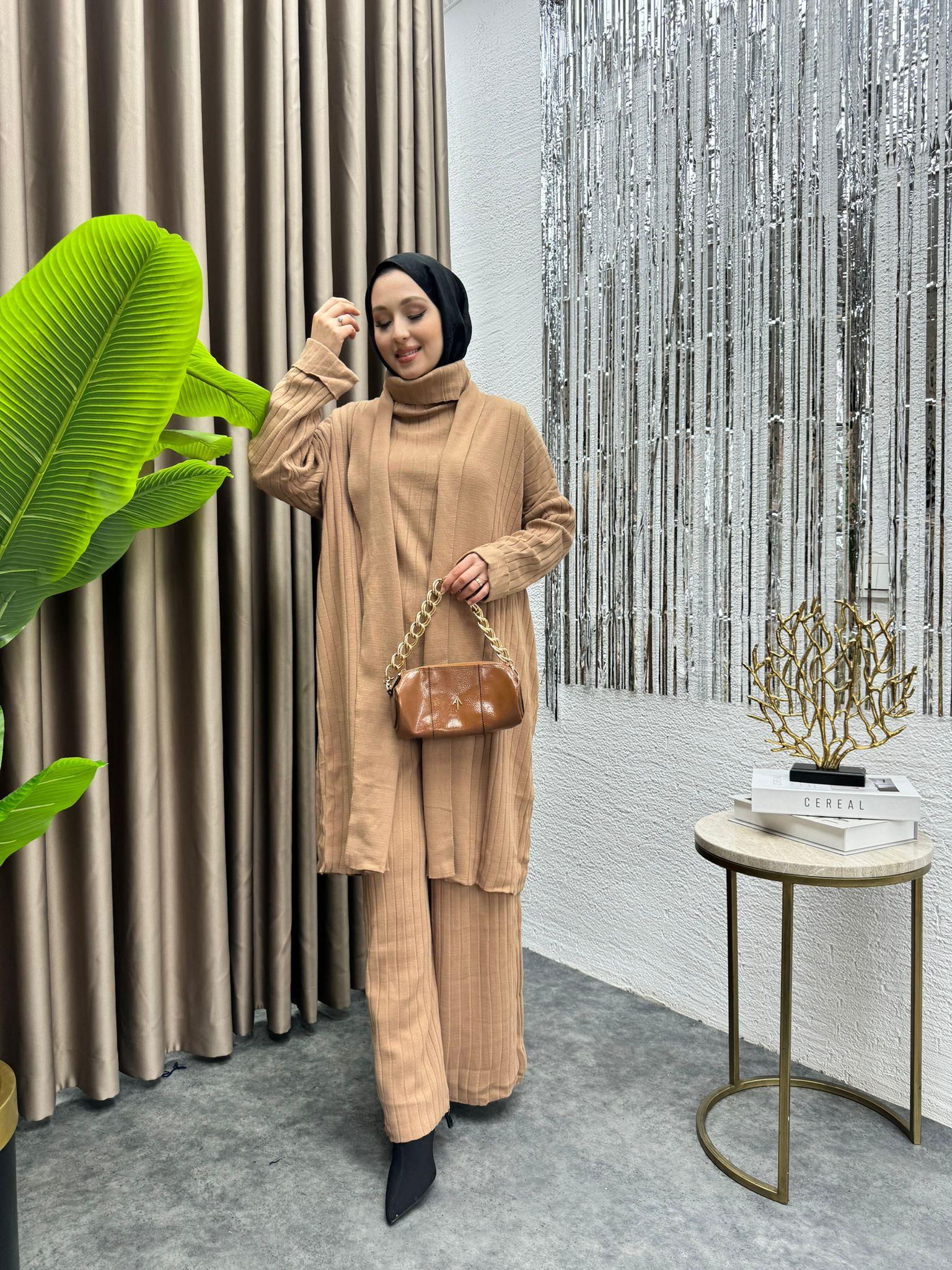 3-Piece Knit Set Brown