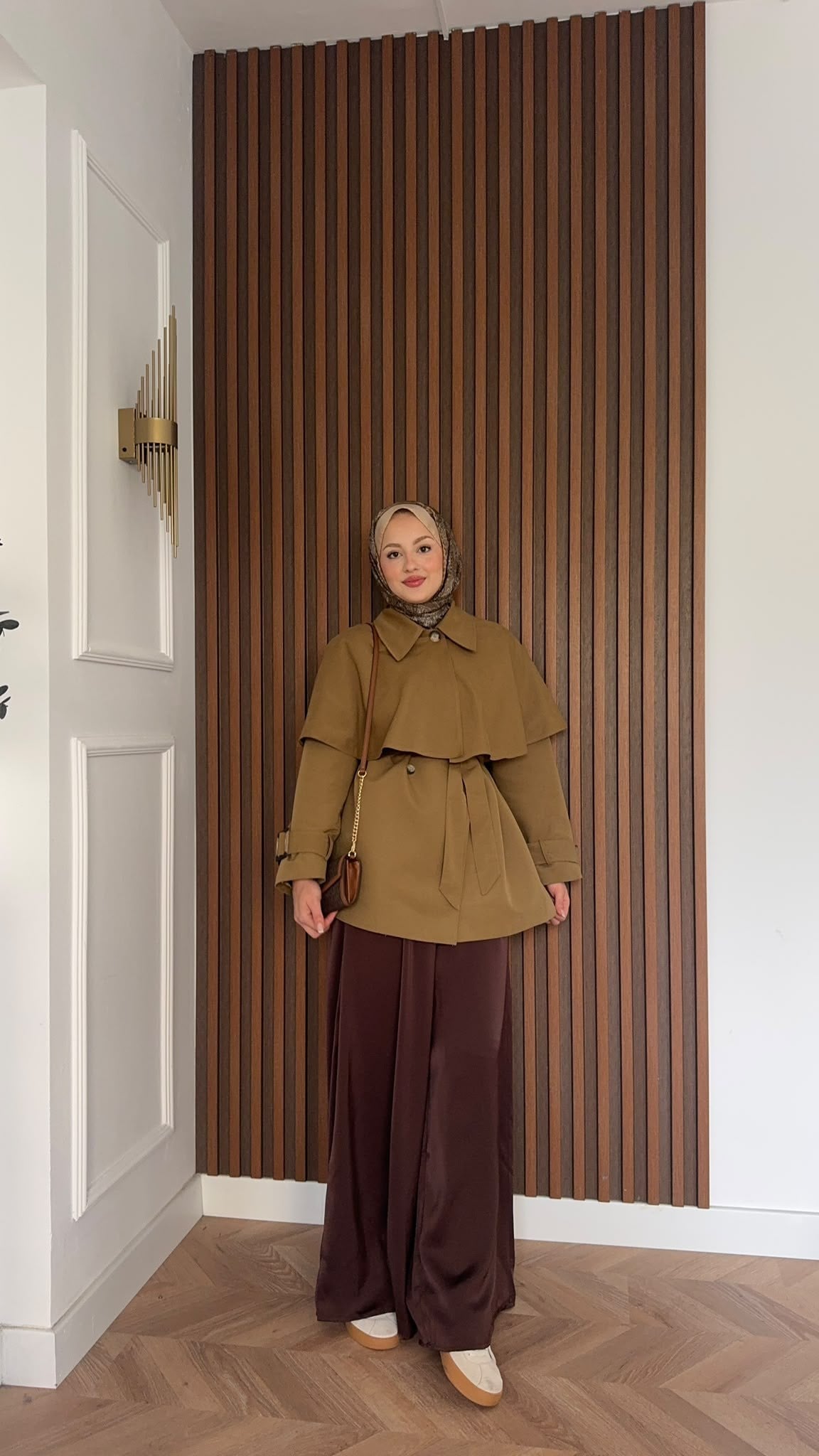 MEYSADESIGN TRENCKOT Pelerin Detaylı Gabardin Trençkot Yağ Yeşili
