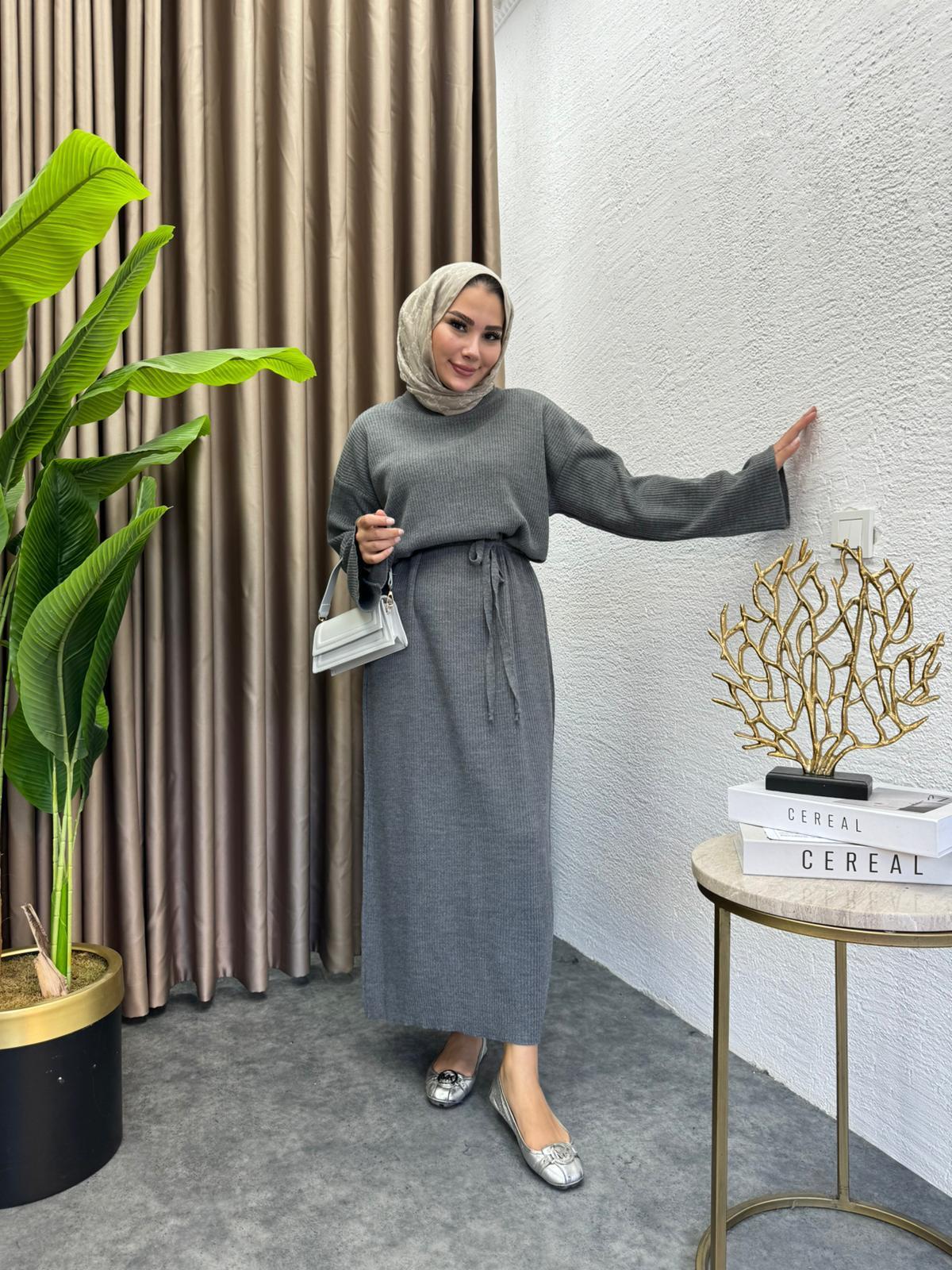 Sara Belted Knit Dress Grey