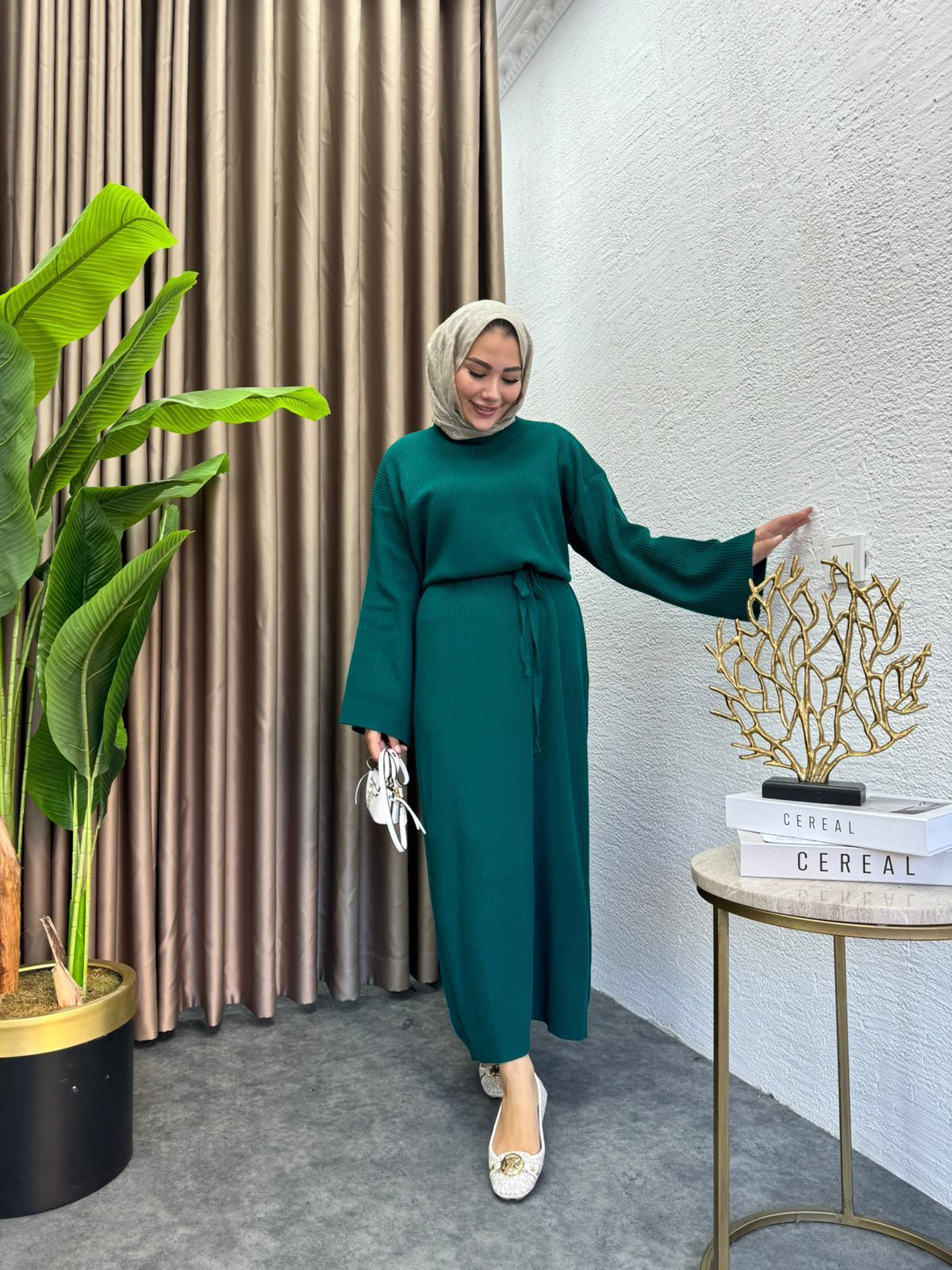 Sara Belted Knit Dress Emerald Green