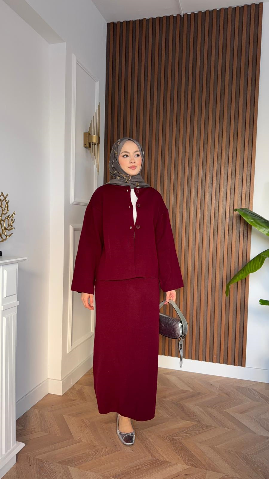 Sue Skirt Knit 2-Piece Set Burgundy