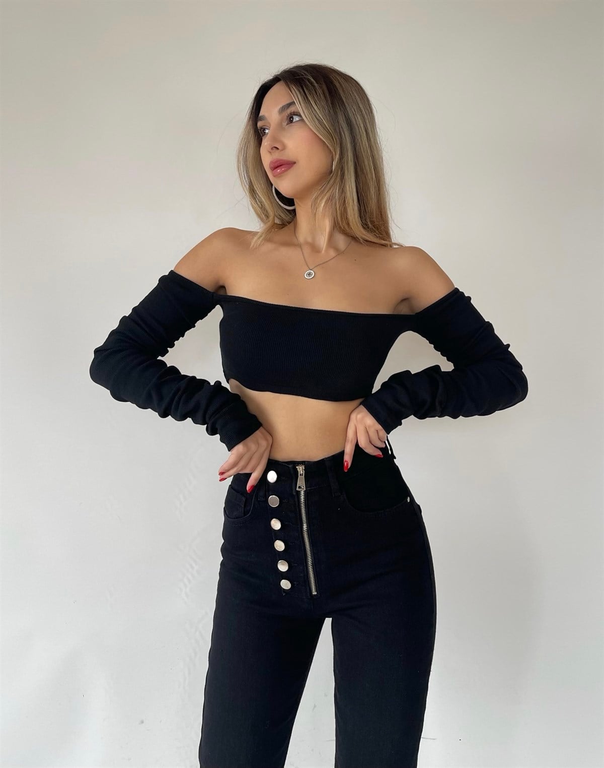 Büzgü Kol Mono Bluz Siyah