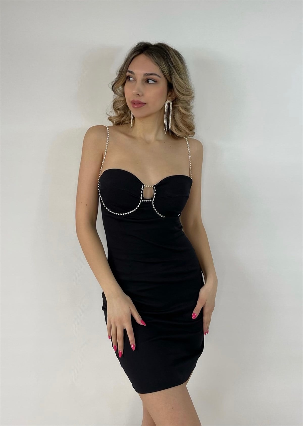 Taş Detaylı Noir Elbise