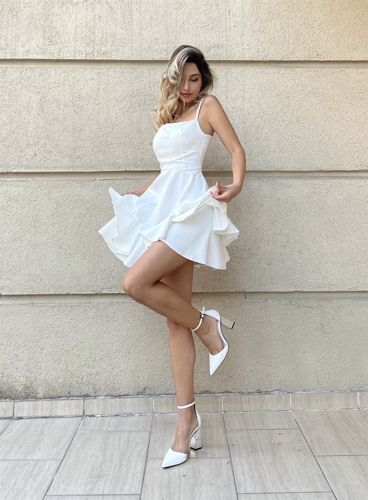 Prenses Model Volanlı Angel Elbise-Beyaz