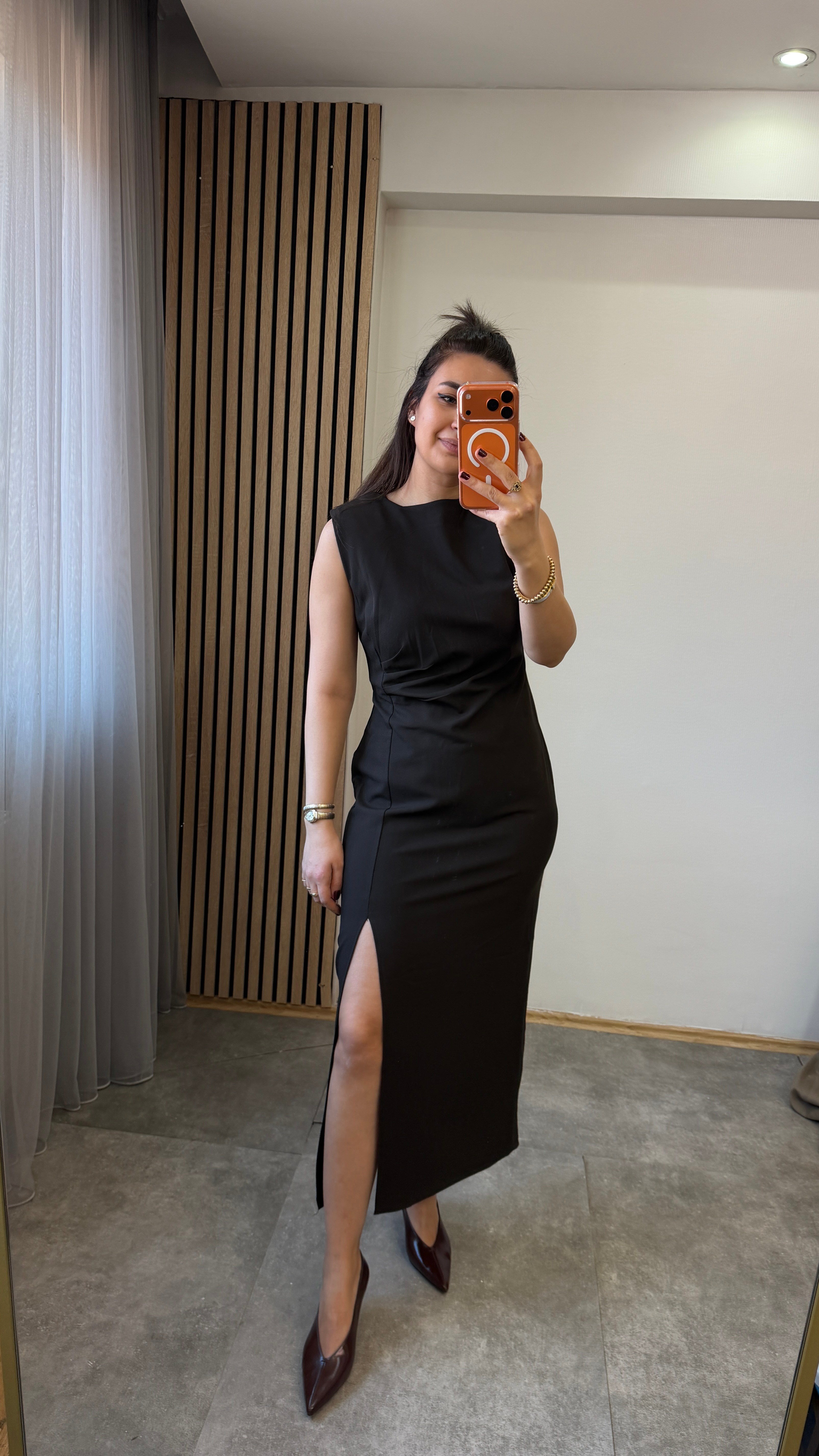 BÜZGÜ DETAYLI ELBİSE KAHVE