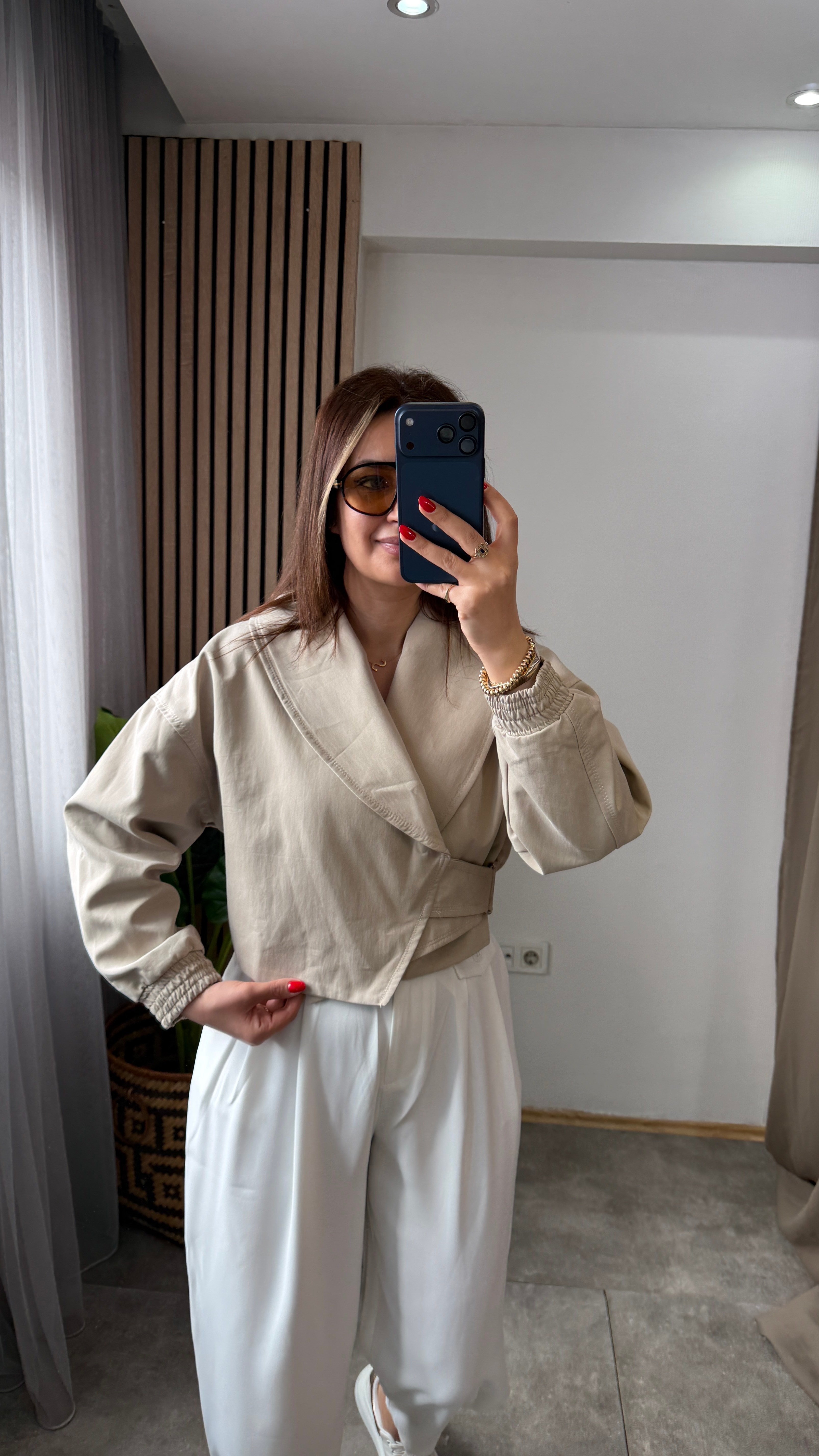 MARKA MODEL TRENÇ TAŞ 