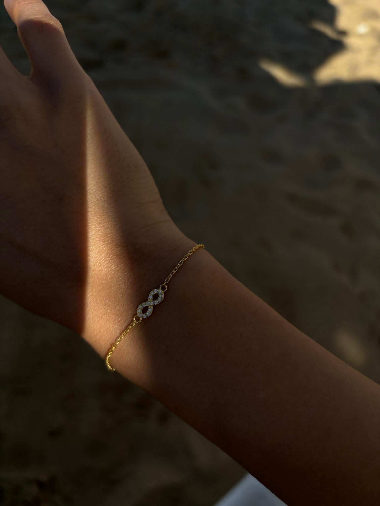 925 ayar gümüş taşlı sonsuzluk sembolü bileklik