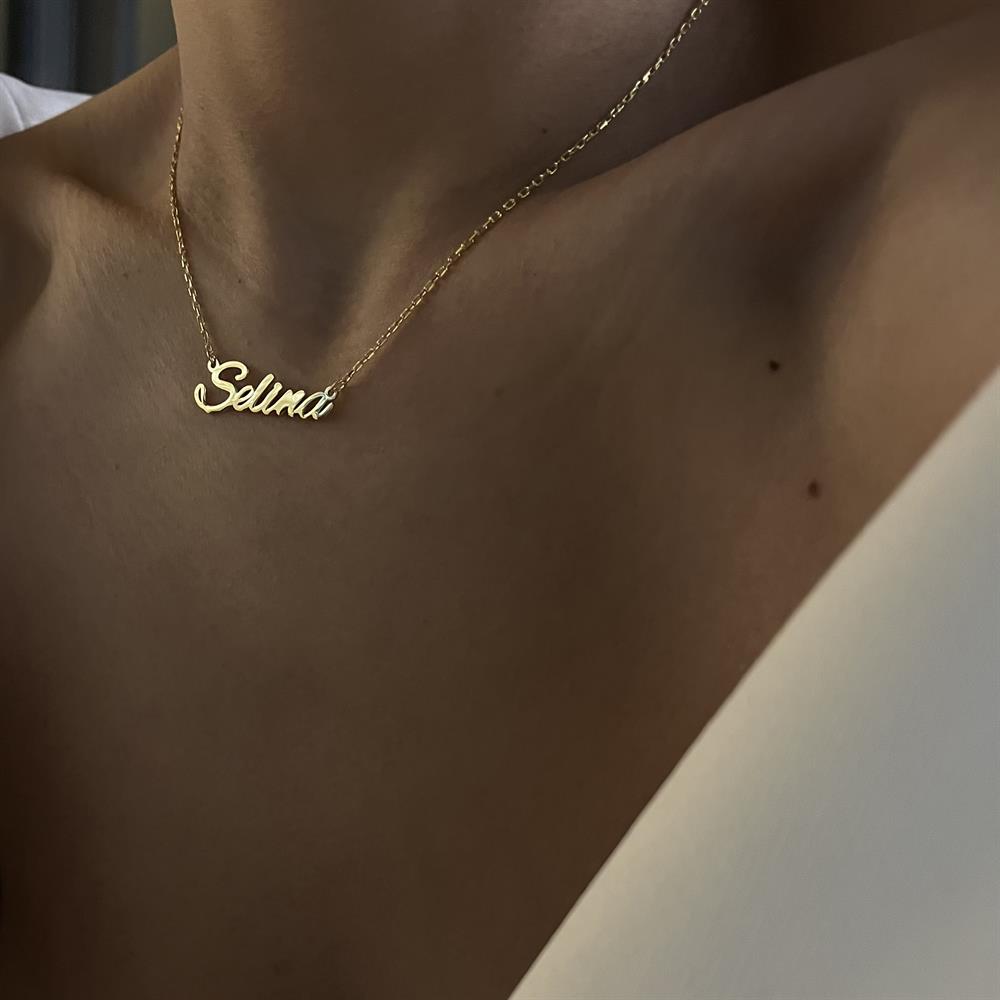 925 ayar gümüş isim kolye istediğini yazdır