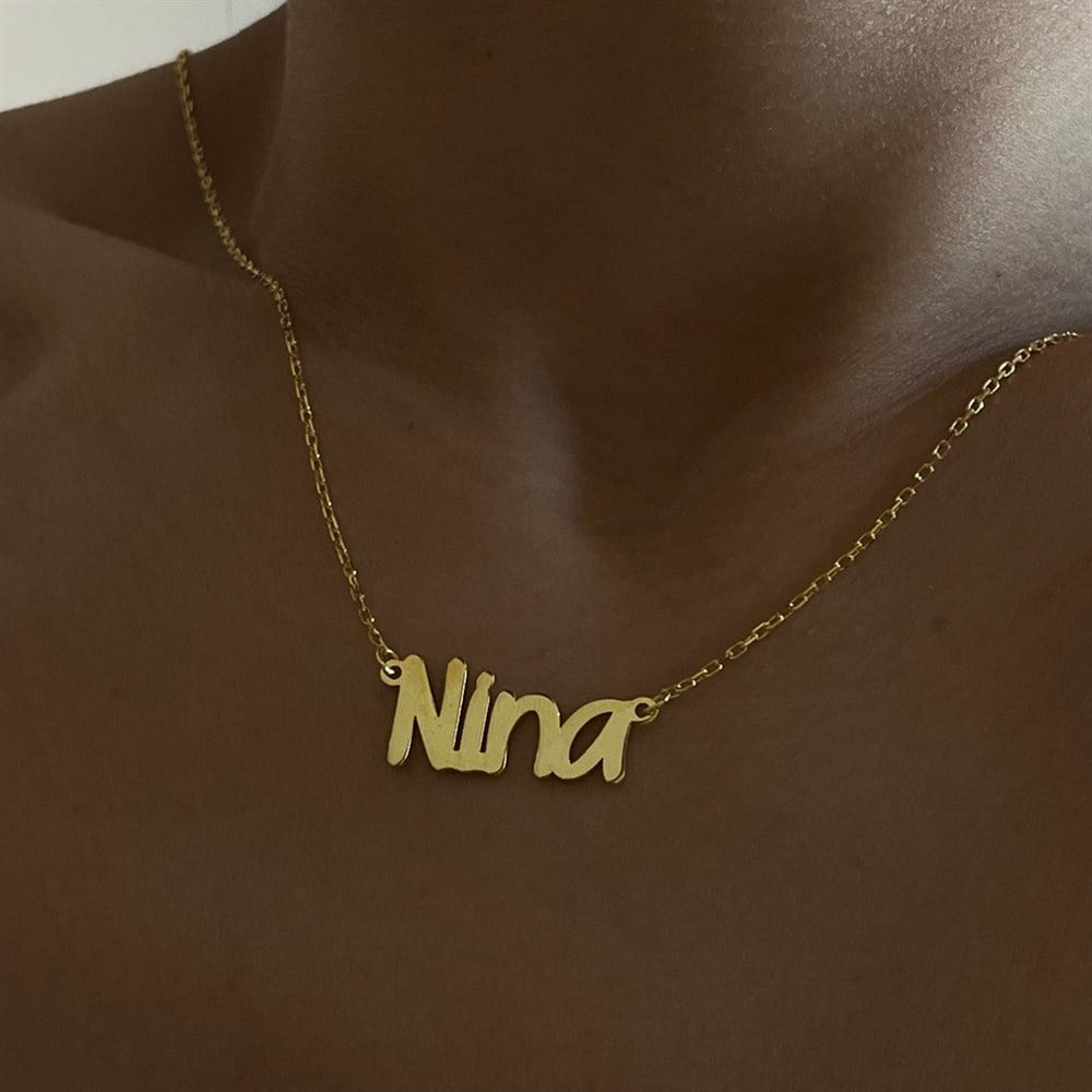 925 gümüş hareketli font isim kolye istediğini yazdır