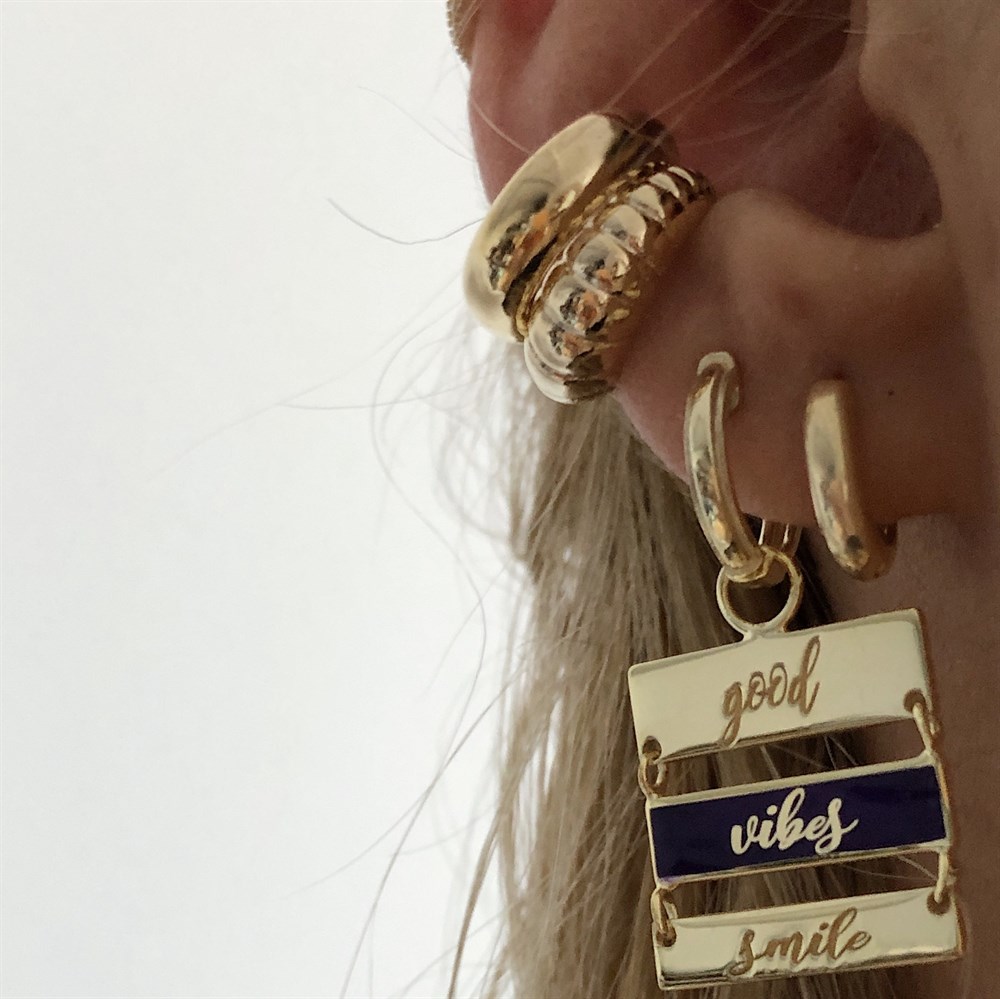 925 tekli çok tabelalı küpe İSTEDİĞİNİ YAZDIR