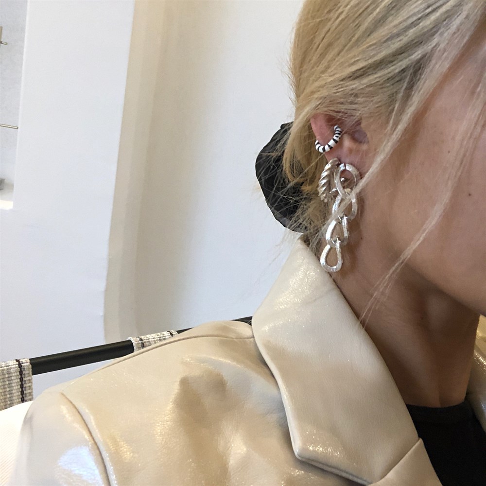 925 zebra desenli ear cuff