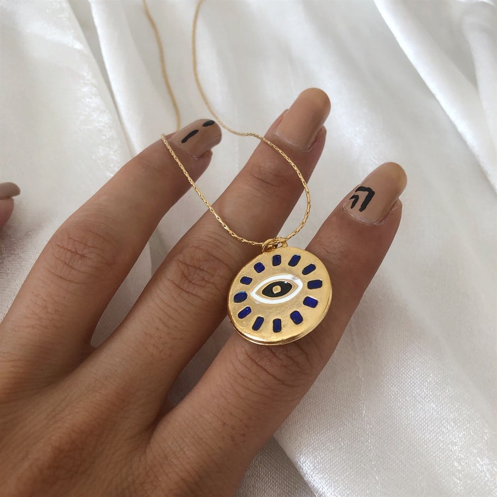 göz madalyon kolye