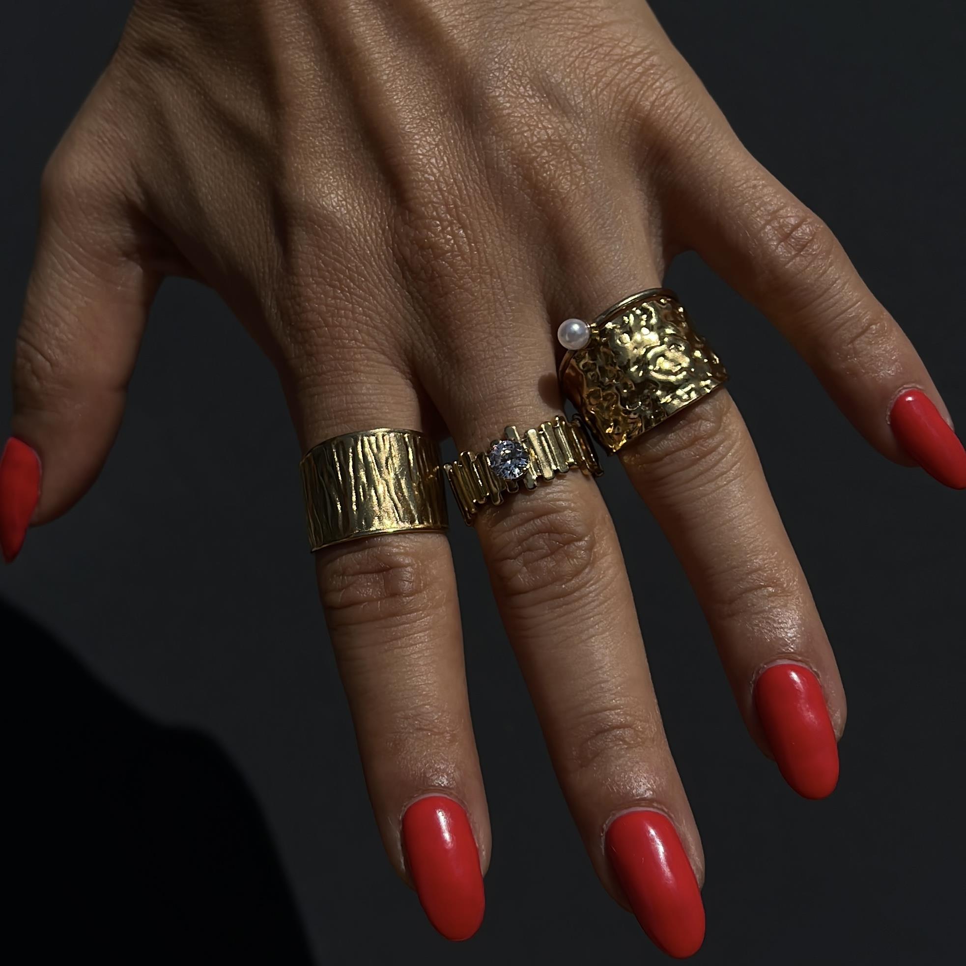 İncili Çelik Yüzük