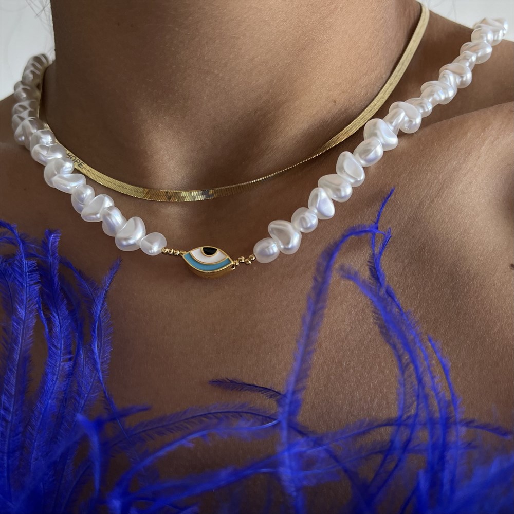 İncili mavi göz kolye