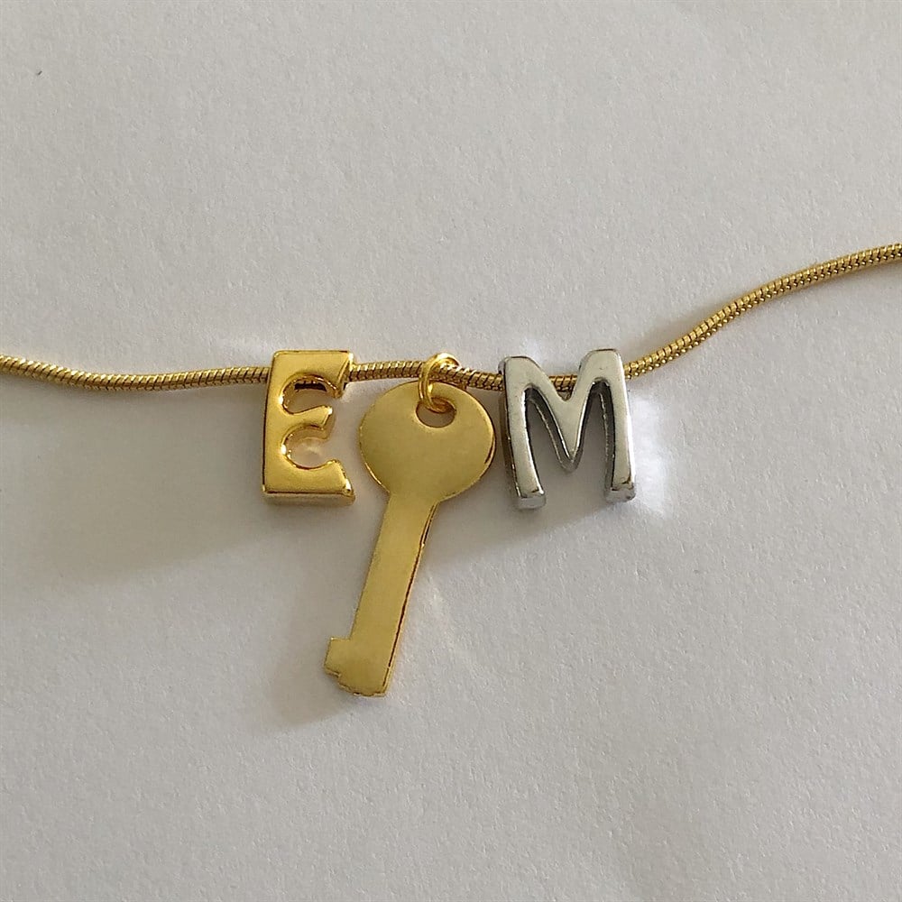 kombin anahtar ve harfler