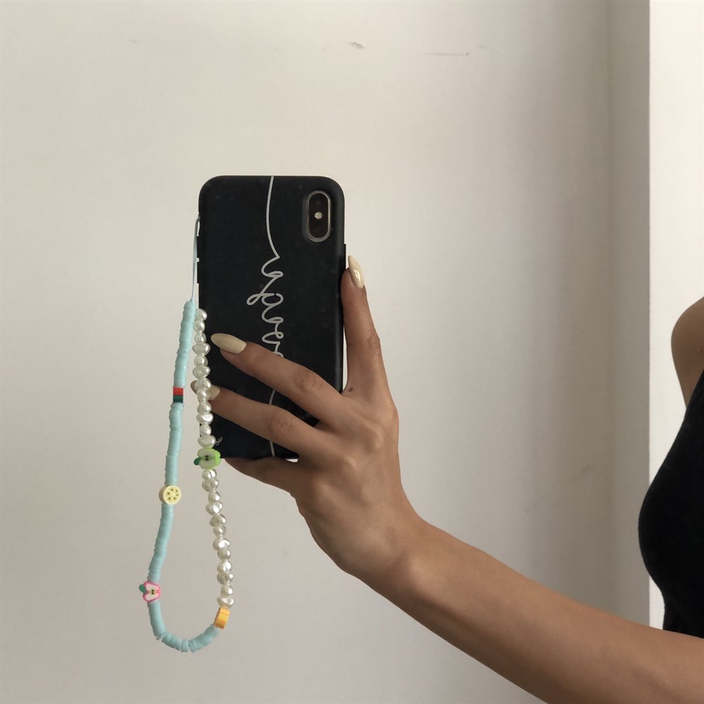 meyve charmlı telefon aksesuarı
