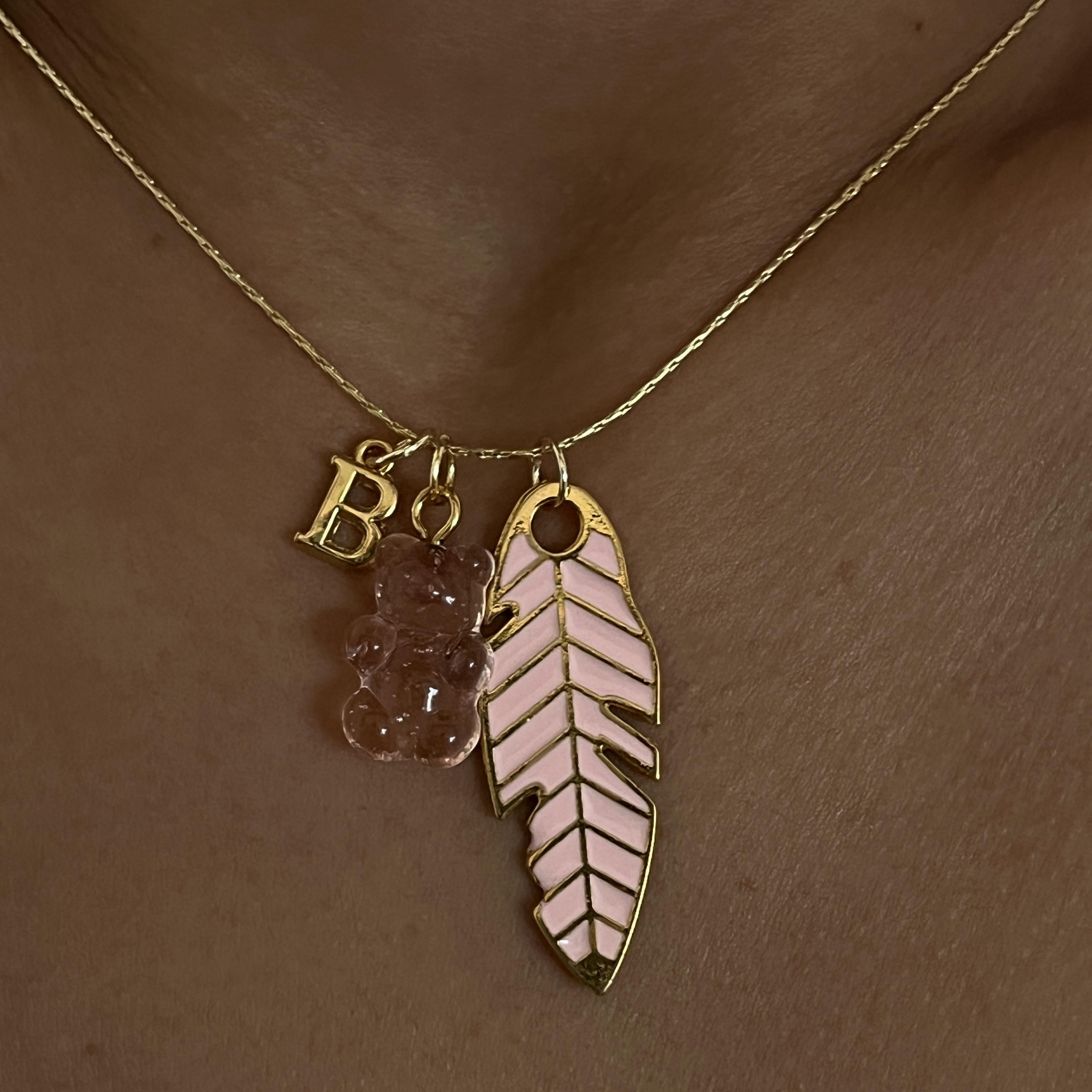 Pembe Kombin Kolye Seti Jelibon Harf Yaprak