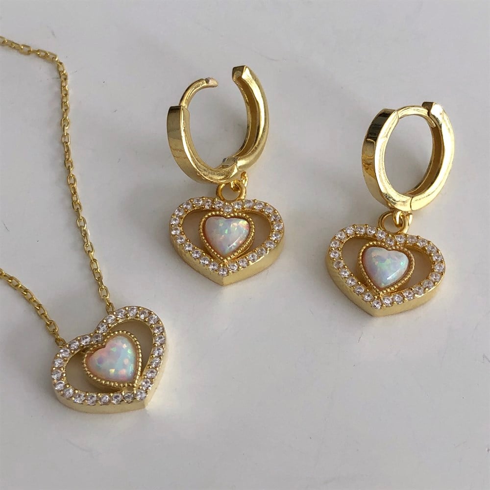 Set Beyaz Opal Taşlı Kolye Ve Küpe
