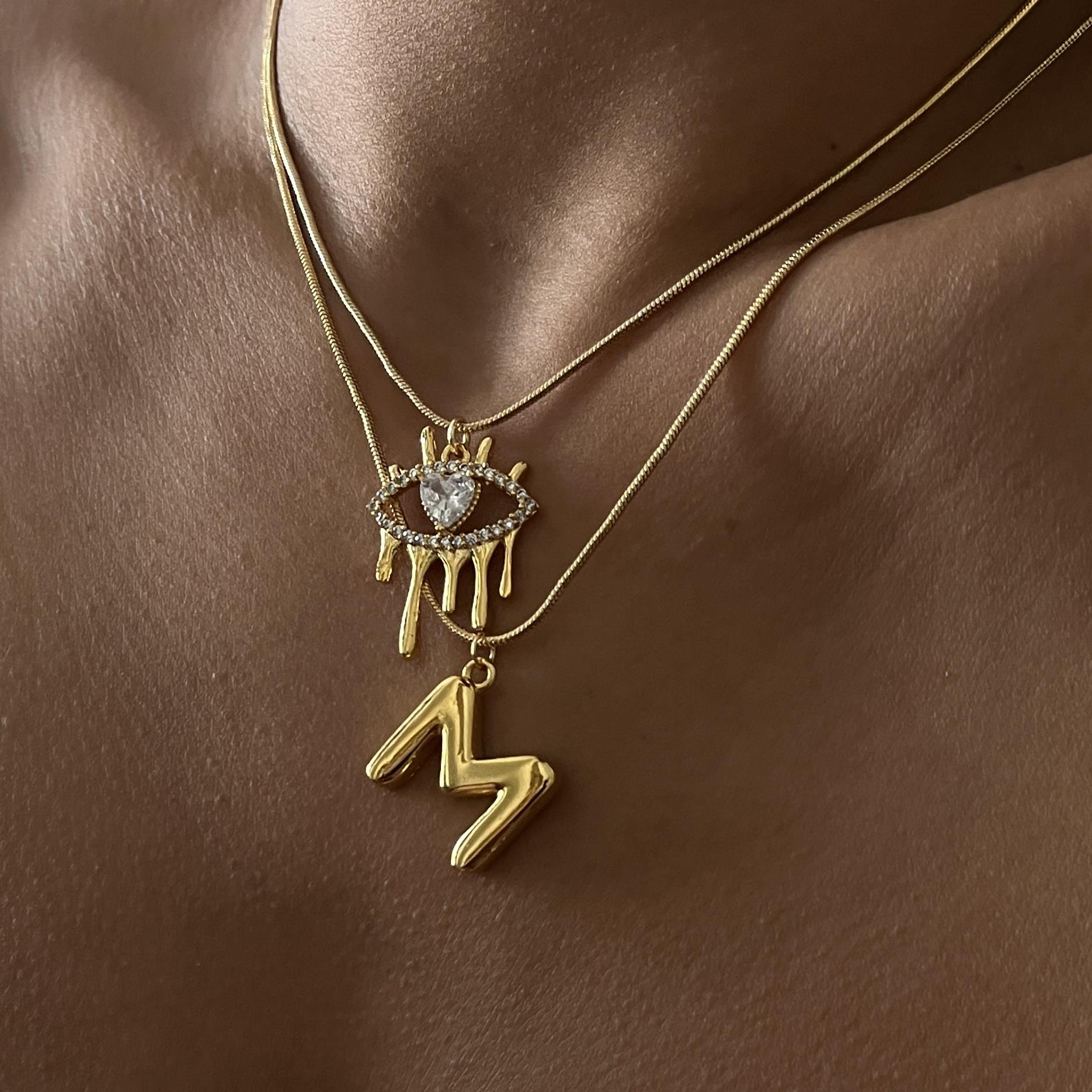 Taşlı Gözyaşı Akan Göz Kolye