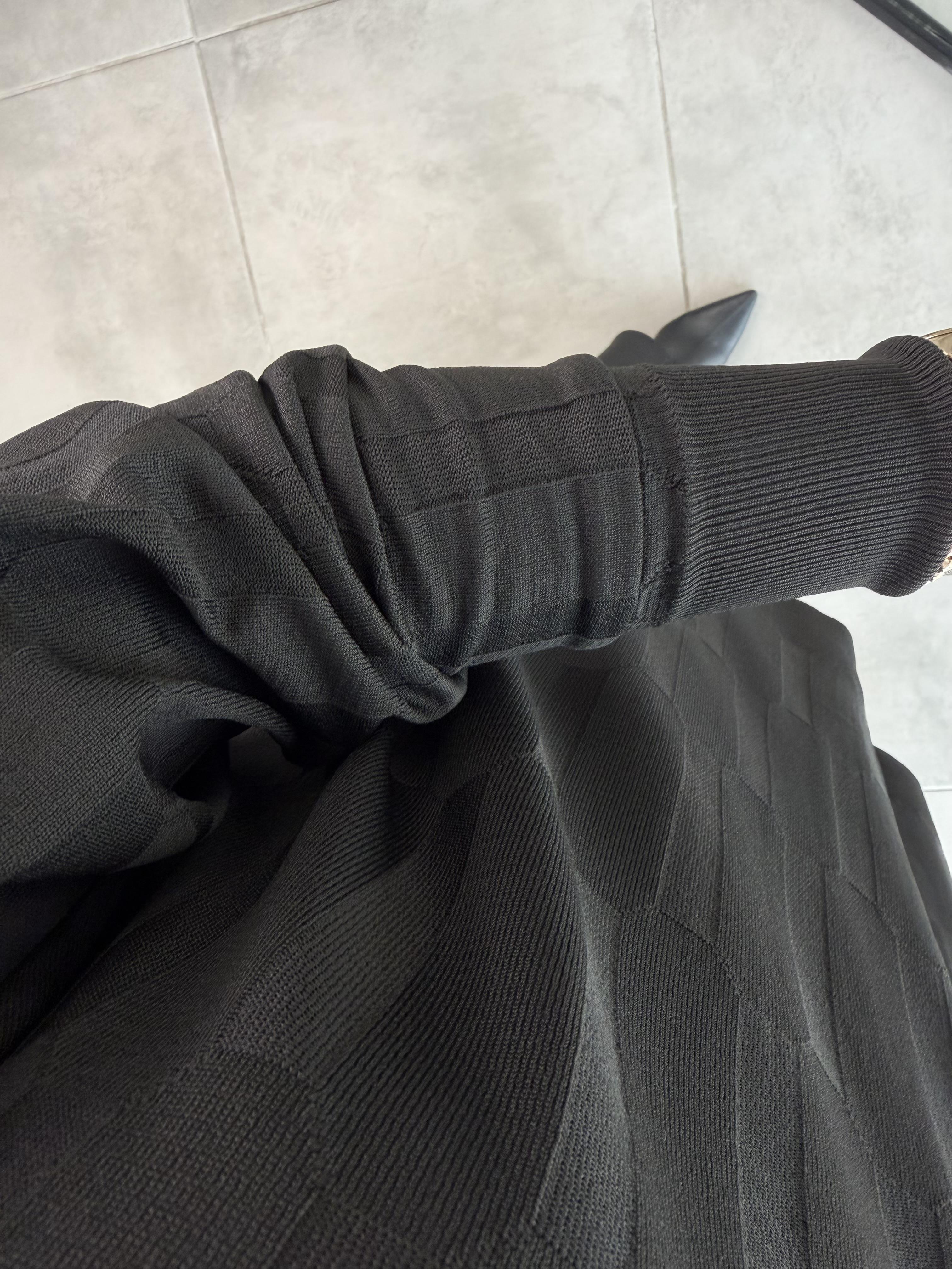  Siyah Renk Geometrik Desenli Merserize Tunik