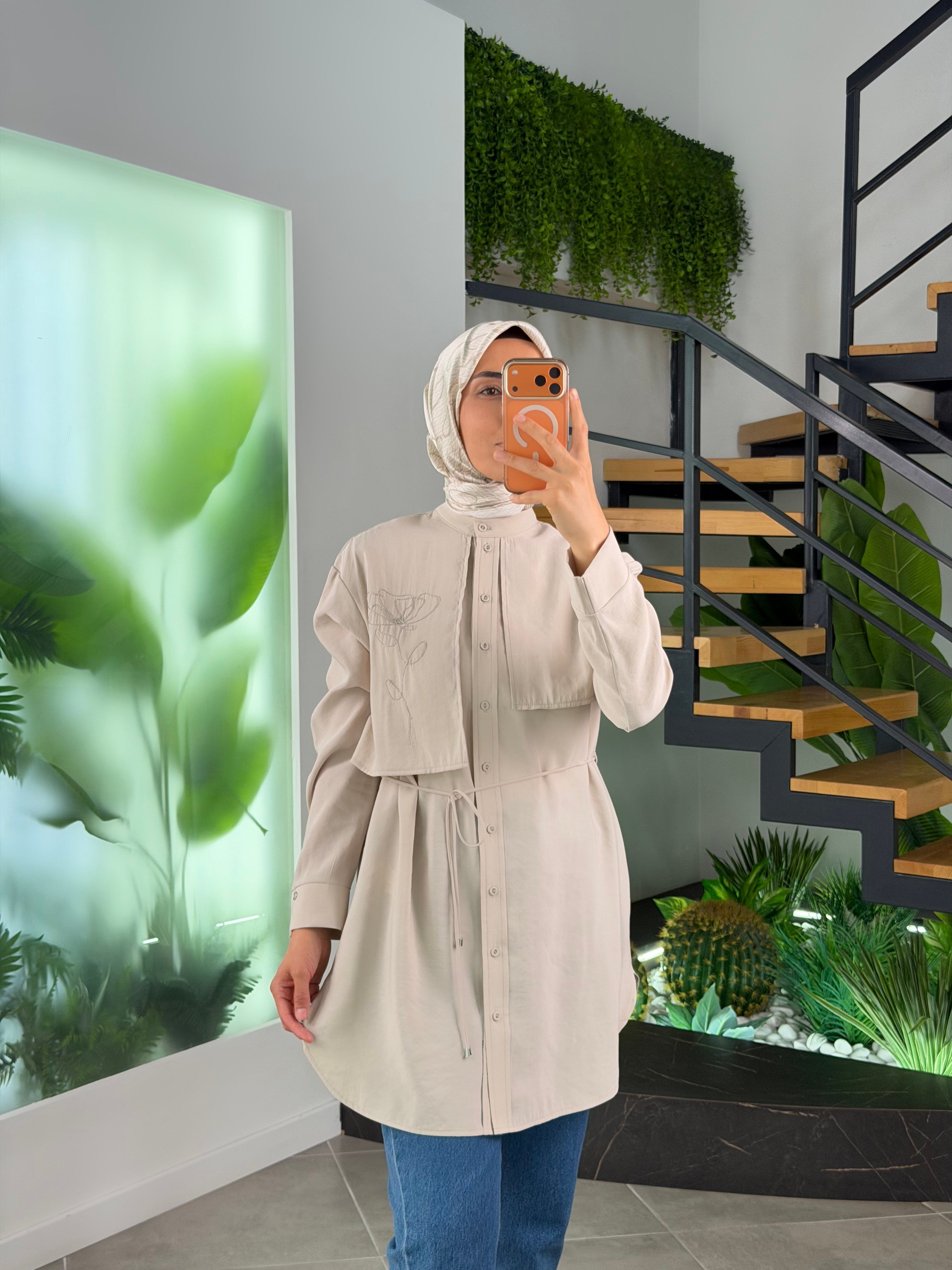 Armine Trend Aller Detaylı Zincir Çiçek Desenli Tunik Gömlek 26YT407 Taş