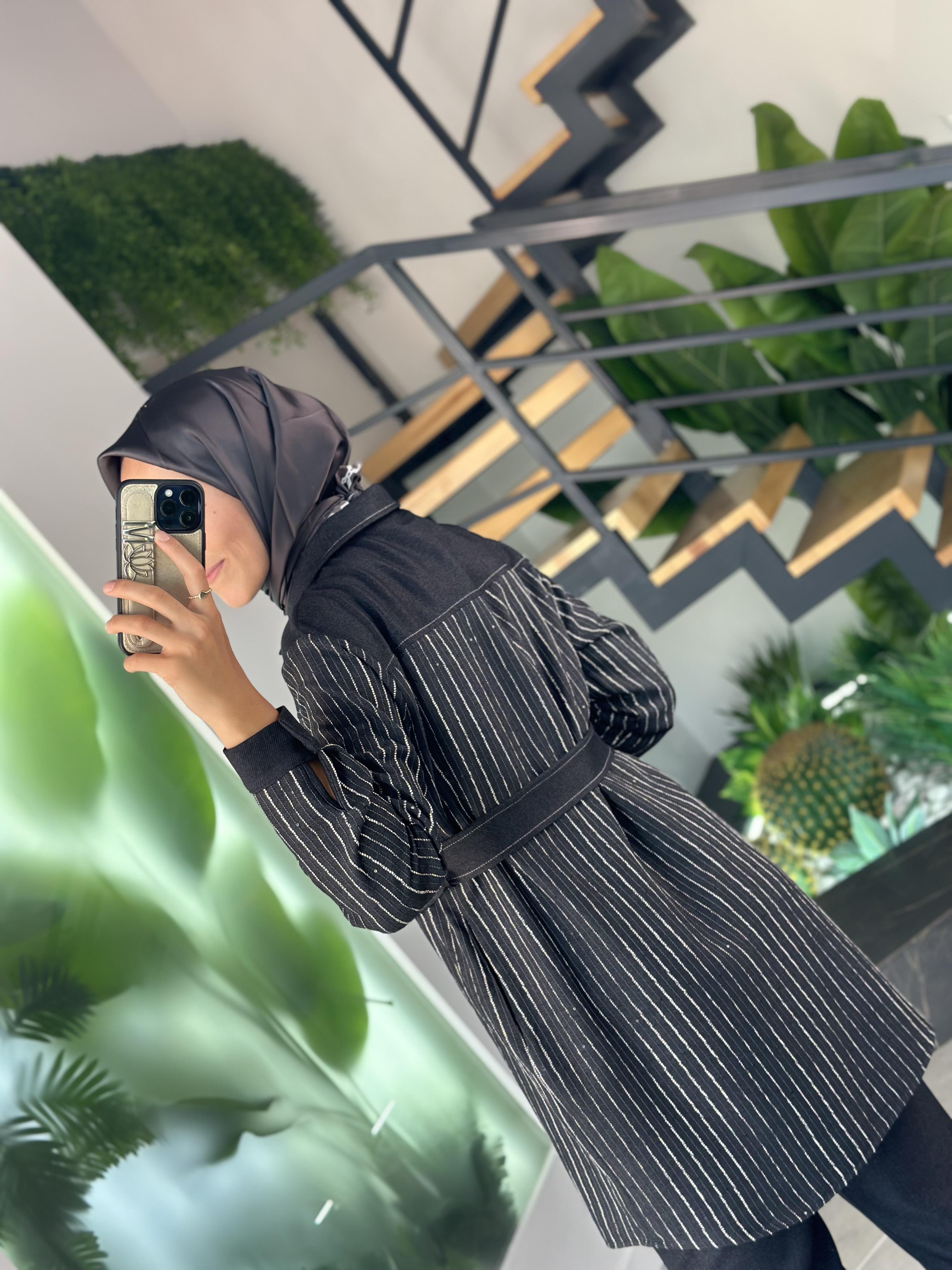 Armine Trend Ceketi Çizgi Payetli Takım 25KT664 Antrasit