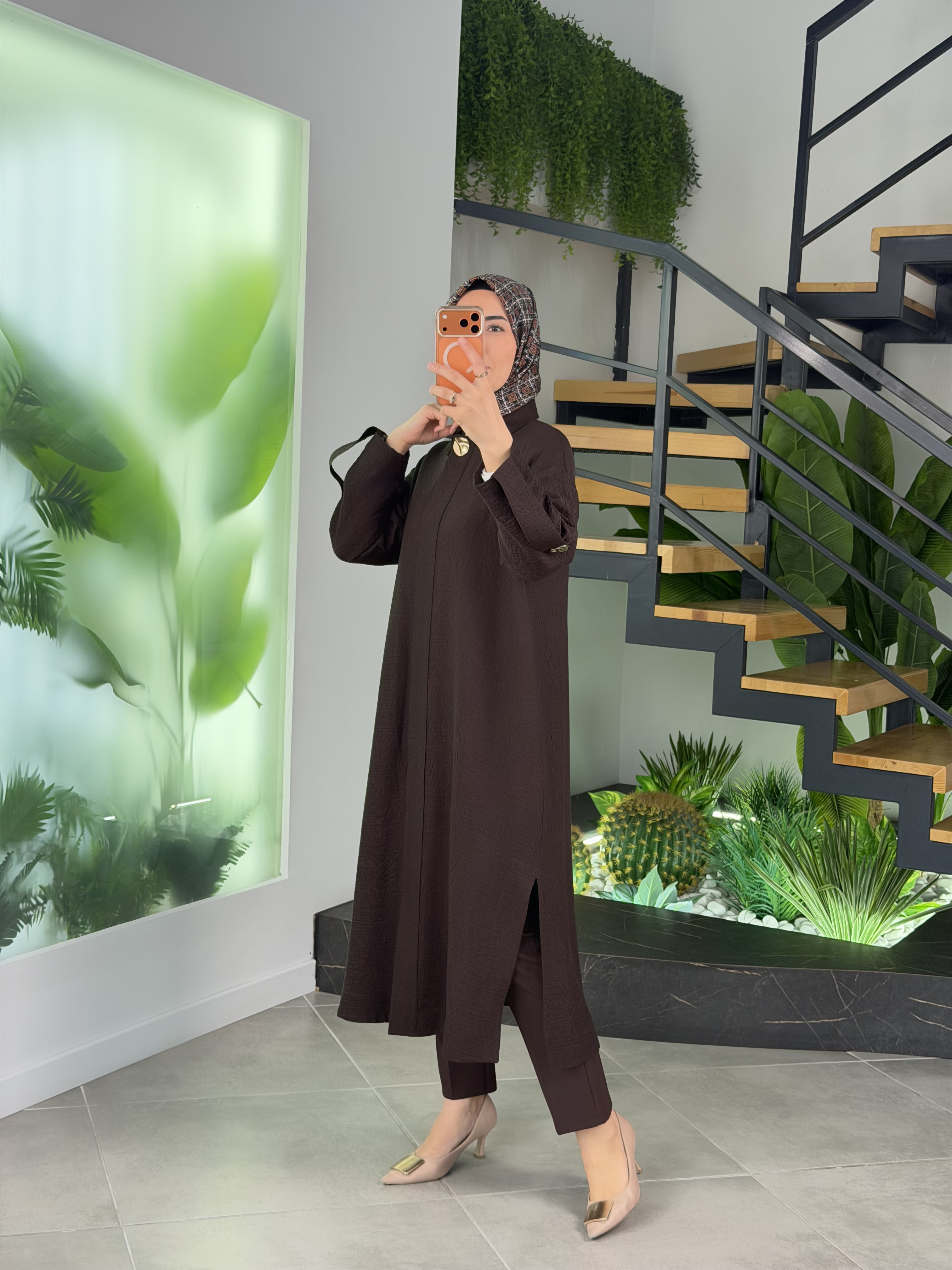 Armine Trend Kabartma Desenli Gizli Düğmeli Giyçık 26YT402 Kahverengi