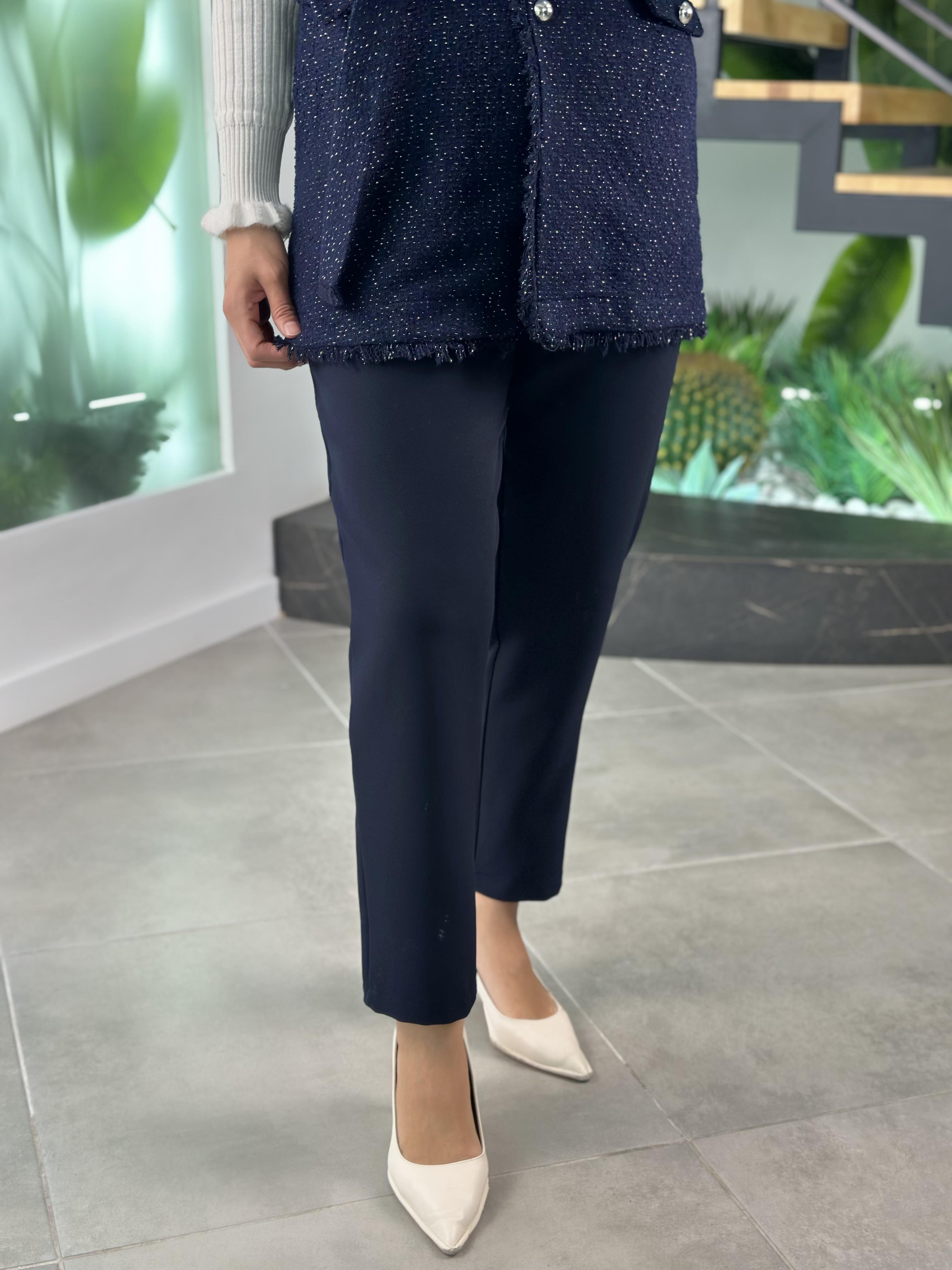 Armine Trend Simli Tüvit Yelekli Takım 25KT638 Lacivert