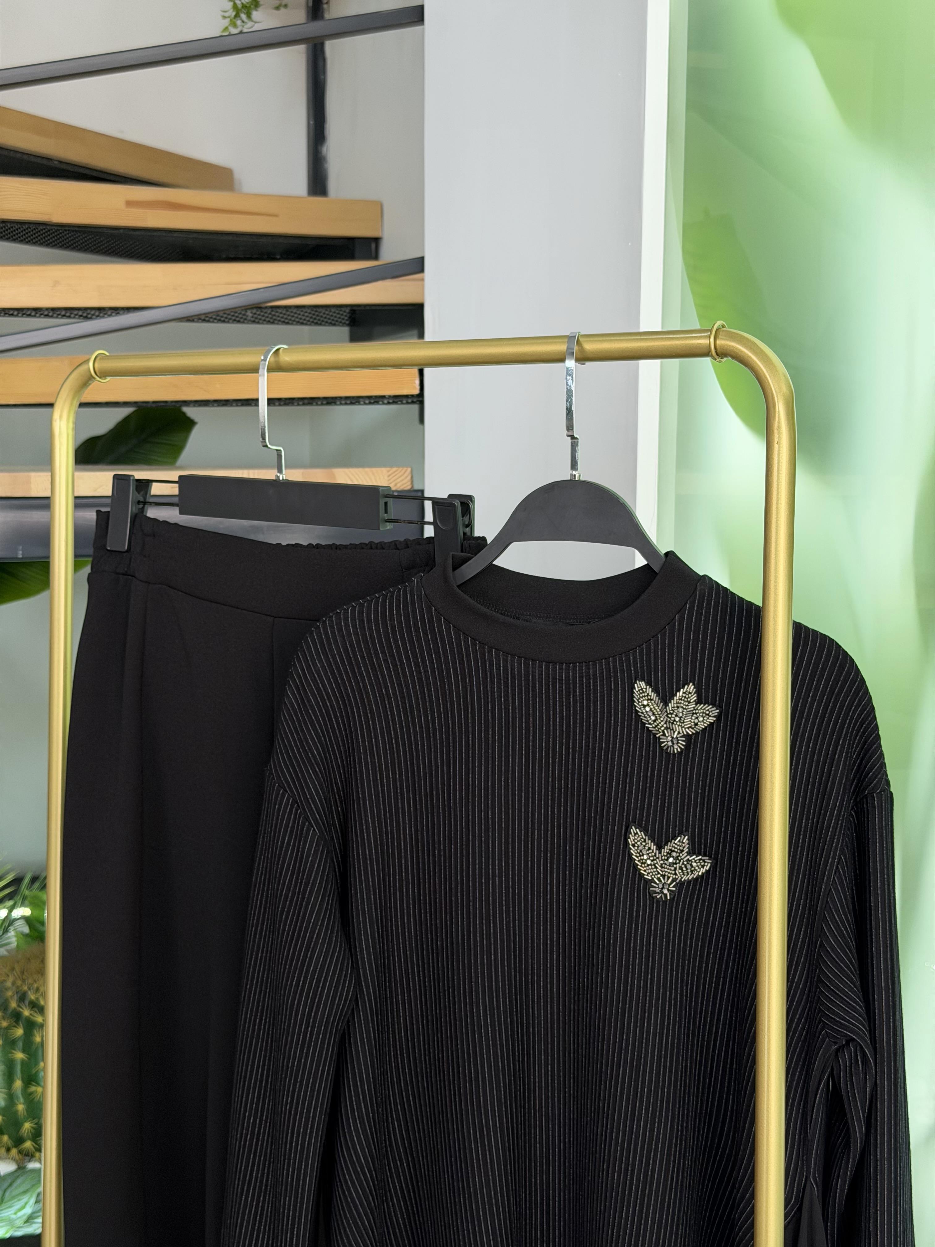 Armine Trend Yanları Şifon Garnili Pantolonlu Takım 25KT669 Siyah