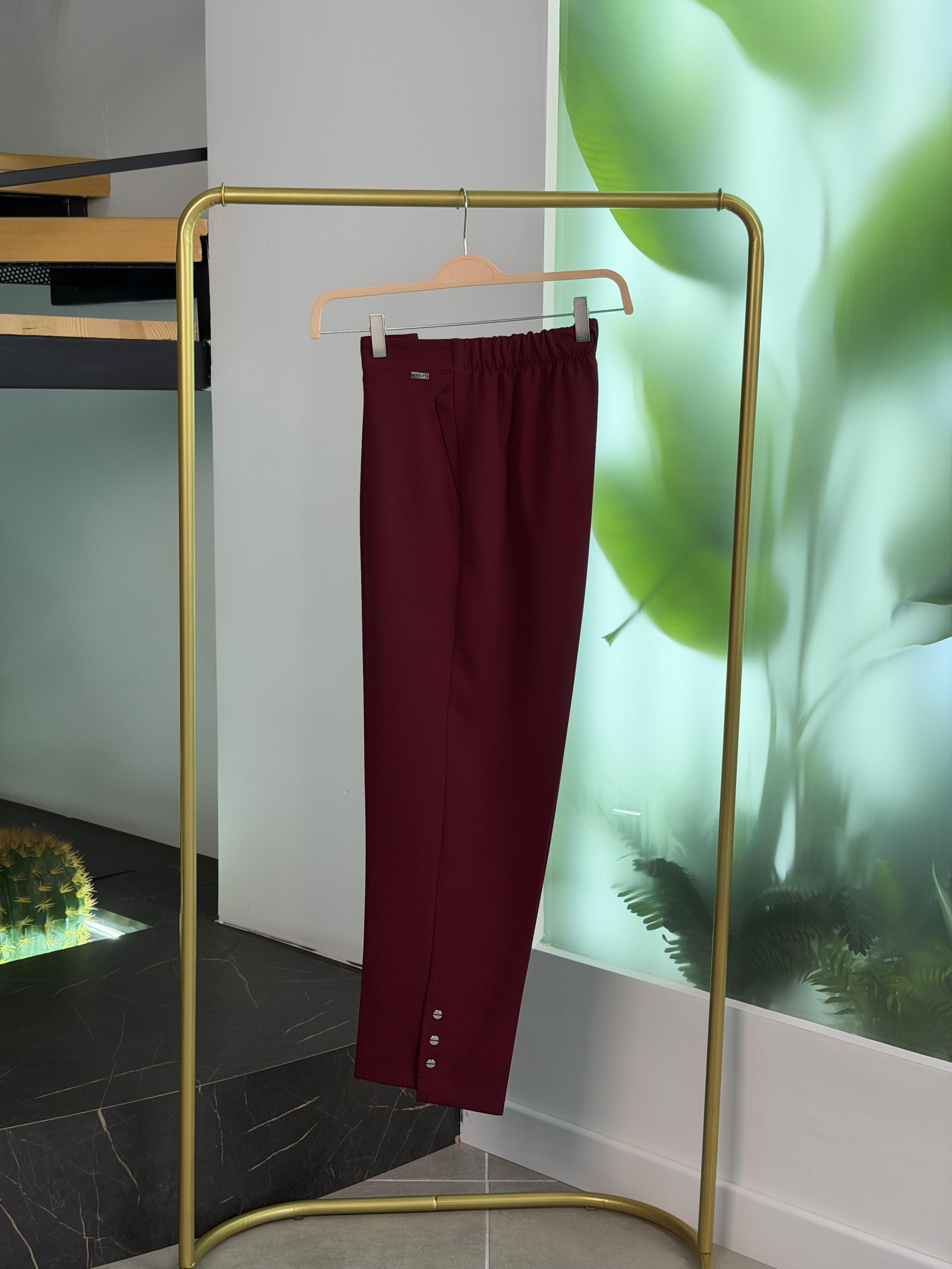 Beli Lastikli Düğme Detaylı Bordo Renk Kadın  Pantolon